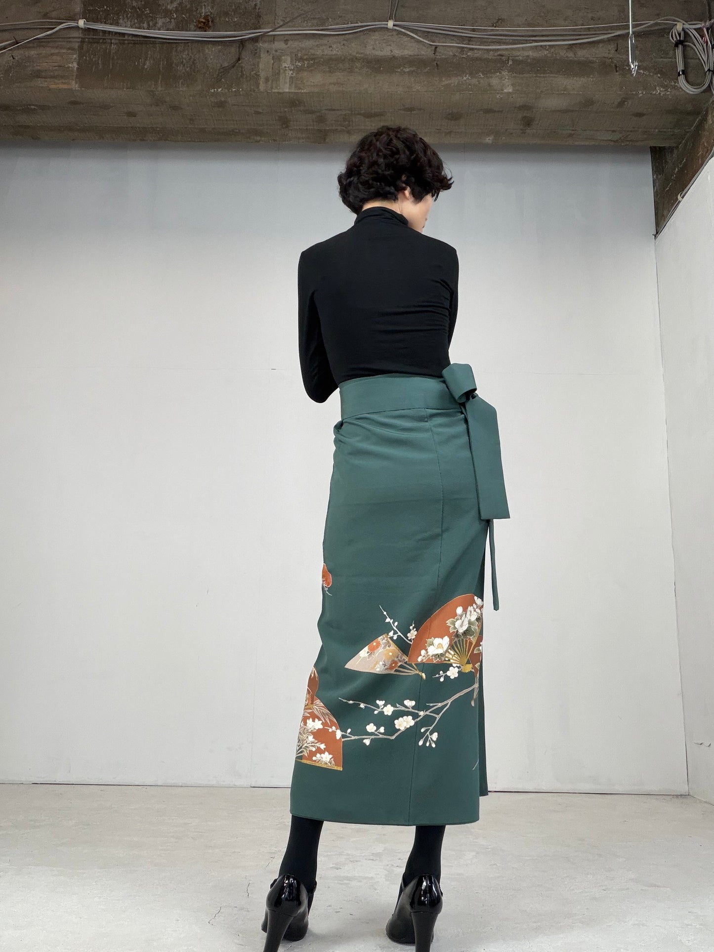 IROTOME SKIRT UPCYCLED FROM JAPANESE KIMONO "102"