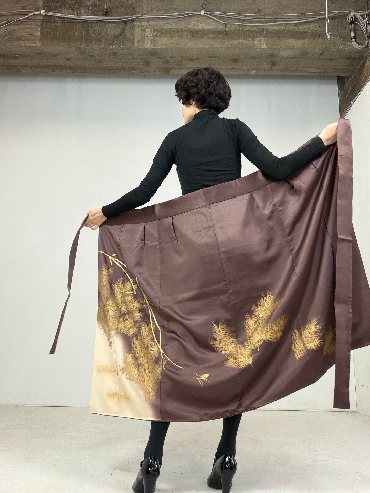 IROTOME SKIRT UPCYCLED FROM JAPANESE KIMONO "101"