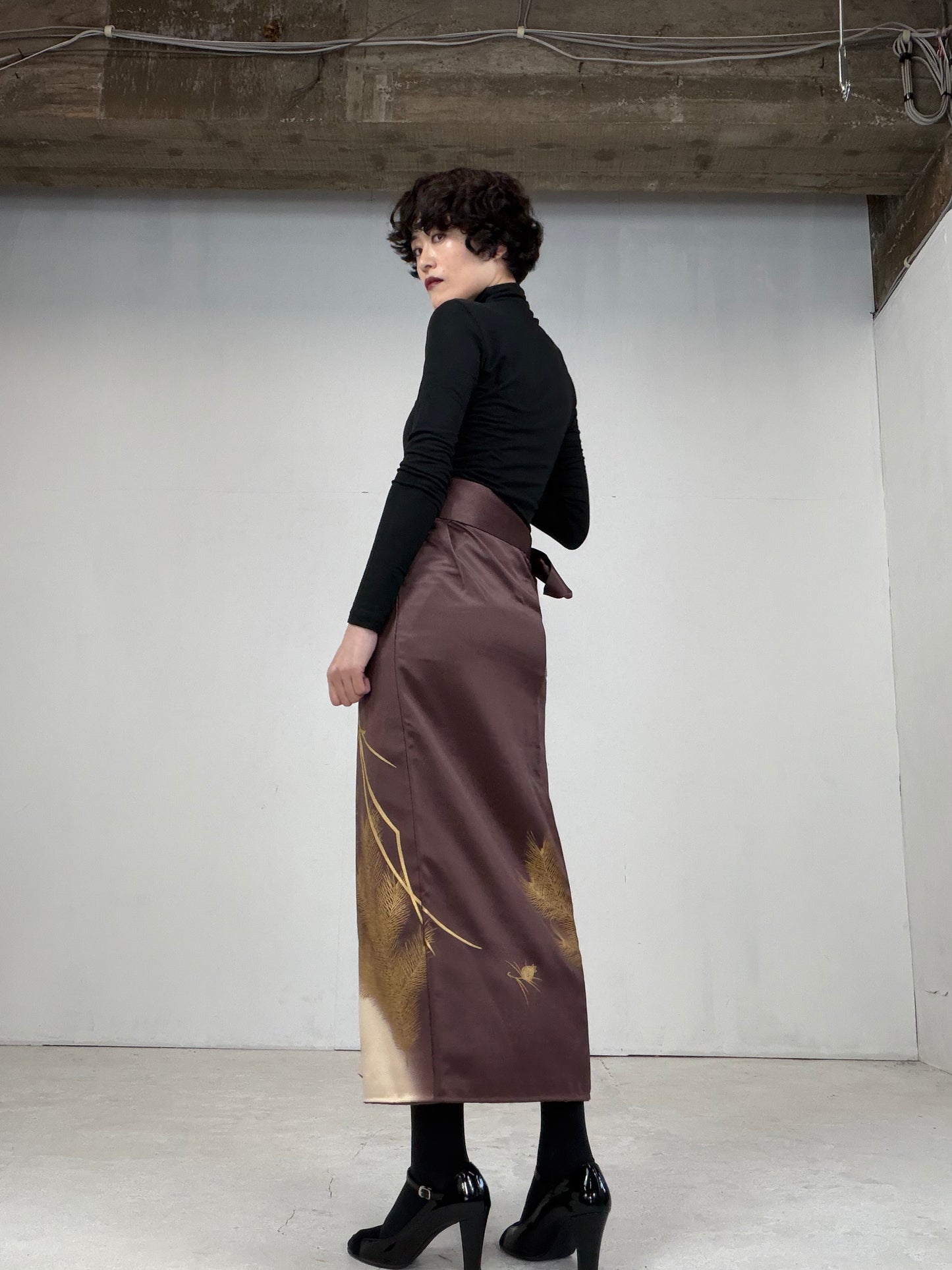 IROTOME SKIRT UPCYCLED FROM JAPANESE KIMONO "101"