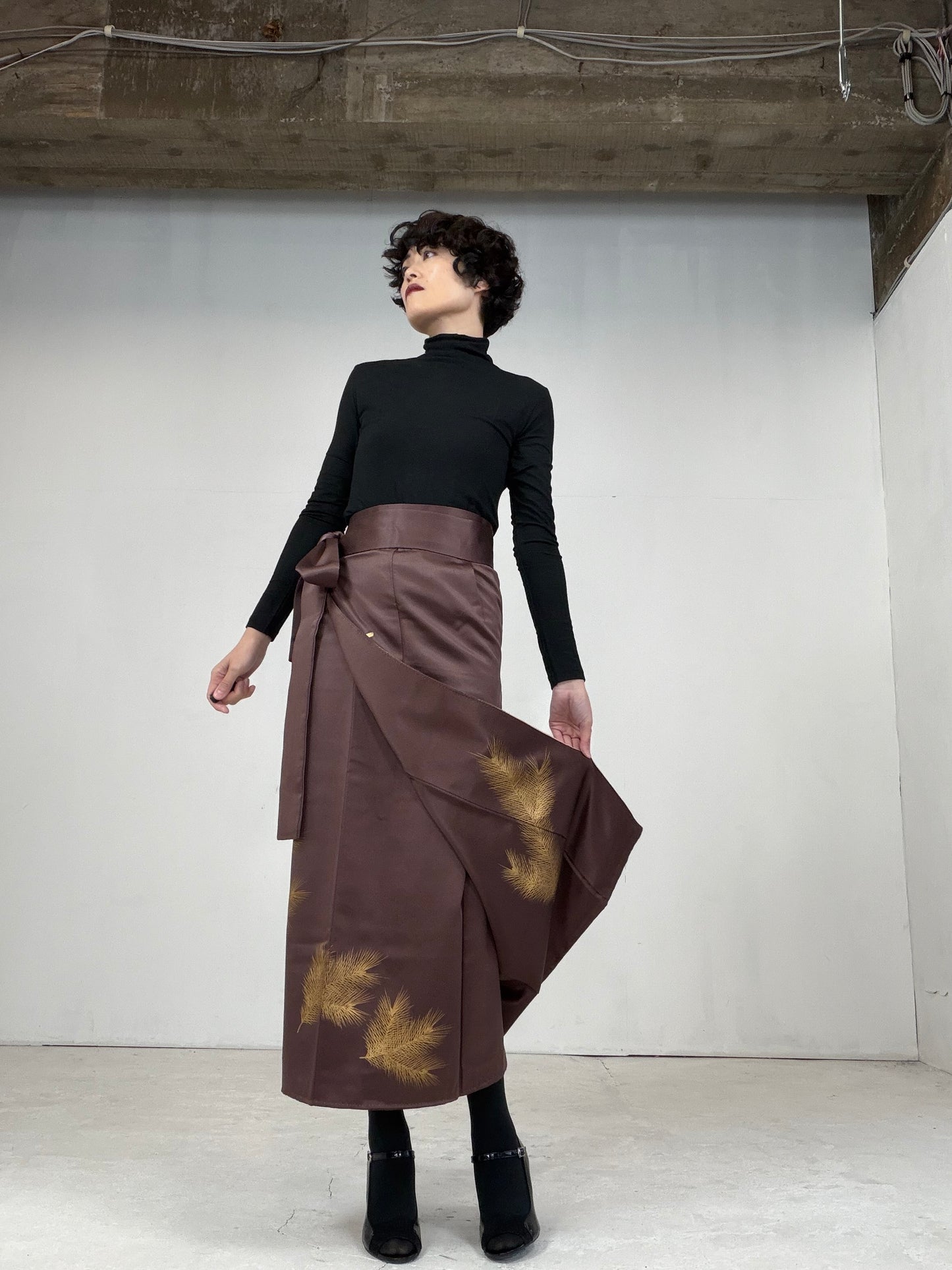 IROTOME SKIRT UPCYCLED FROM JAPANESE KIMONO "101"