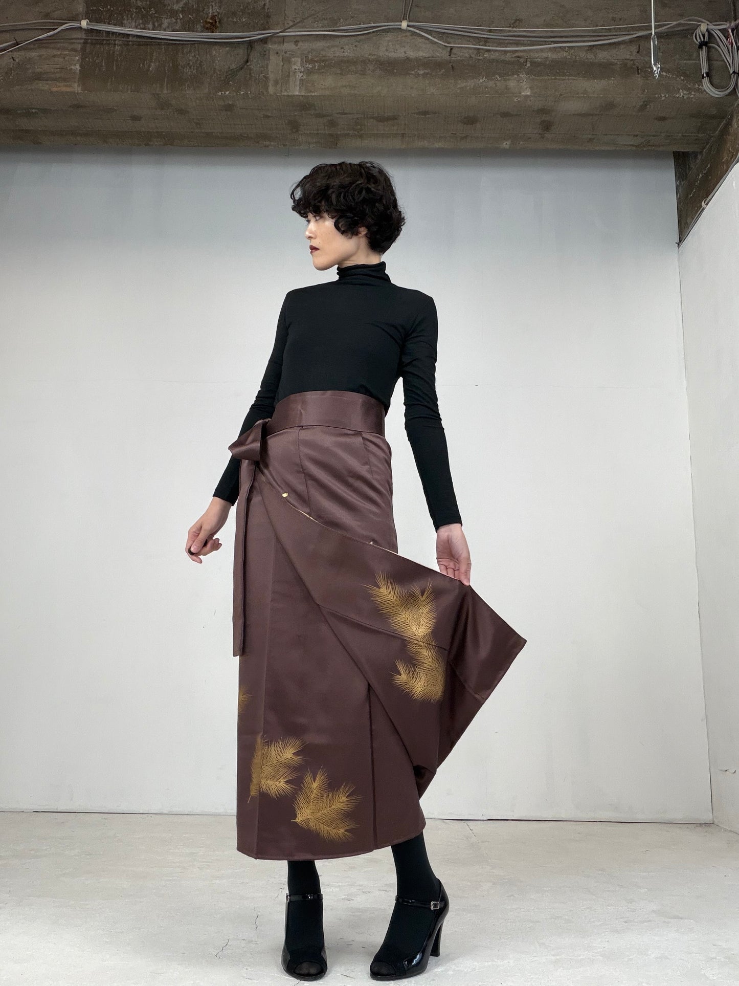IROTOME SKIRT UPCYCLED FROM JAPANESE KIMONO "101"