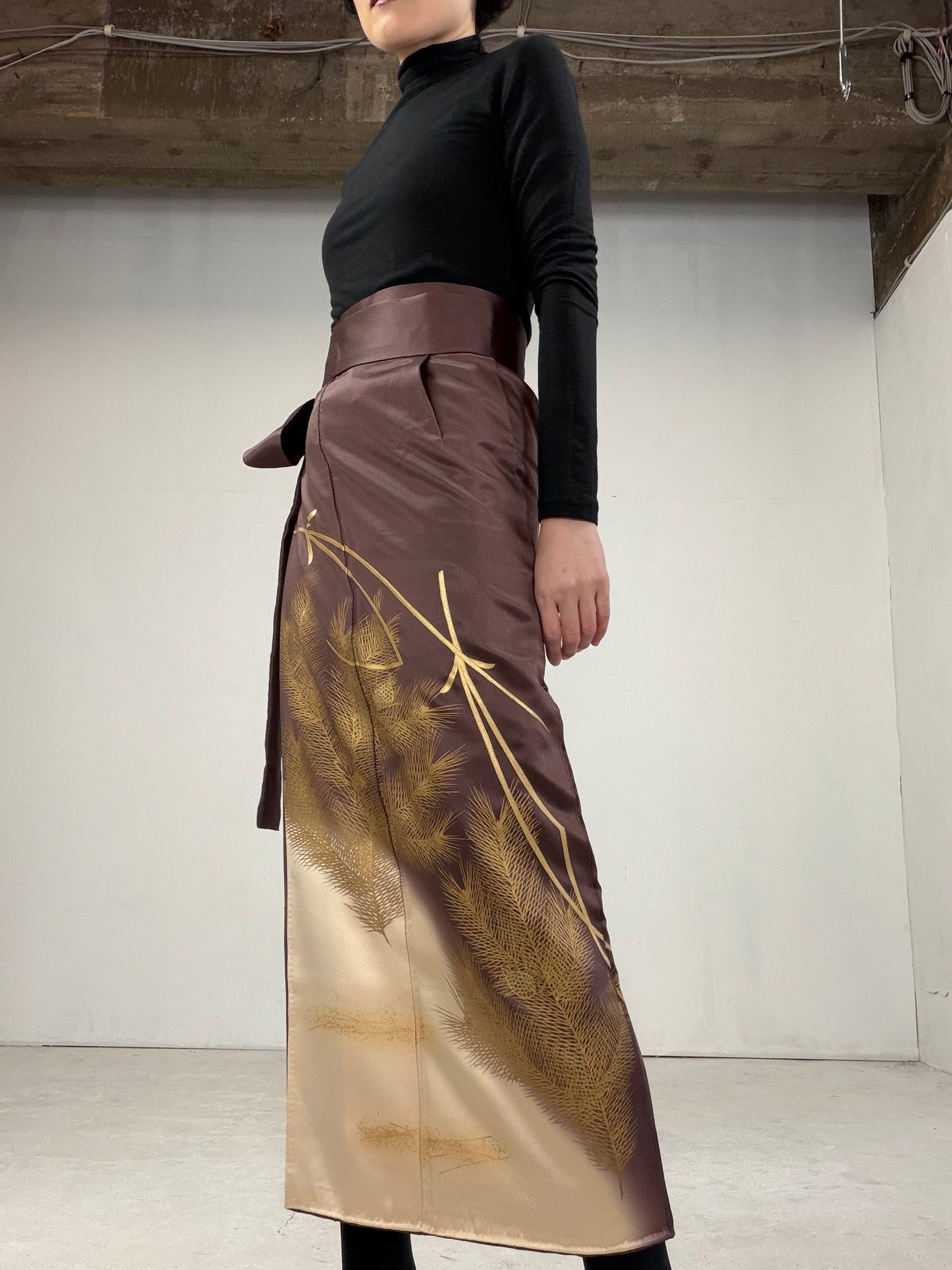 IROTOME SKIRT UPCYCLED FROM JAPANESE KIMONO "101"