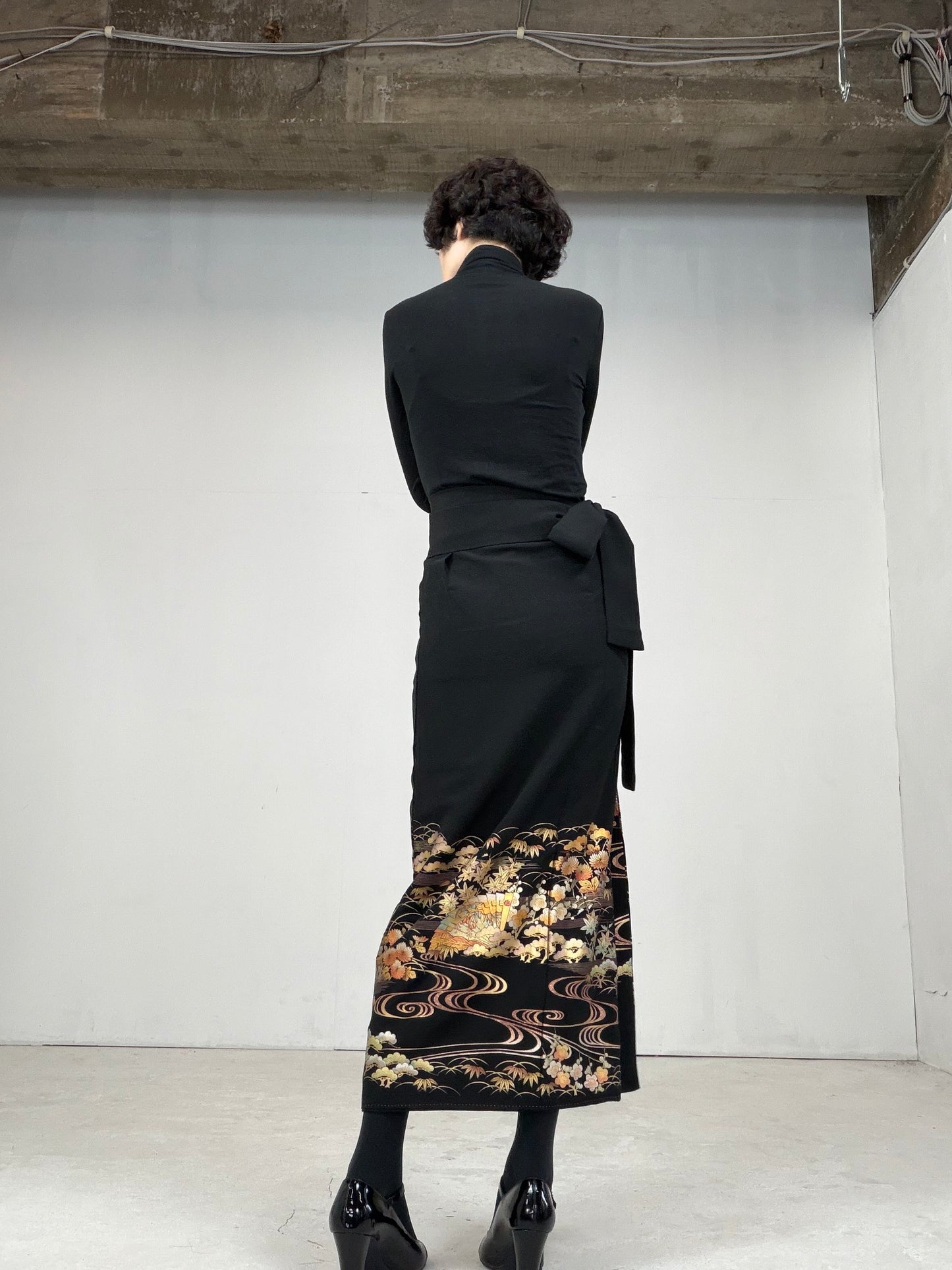 EDO-ZUMA SKIRT UPCYCLED FROM JAPANESE KIMONO "019"