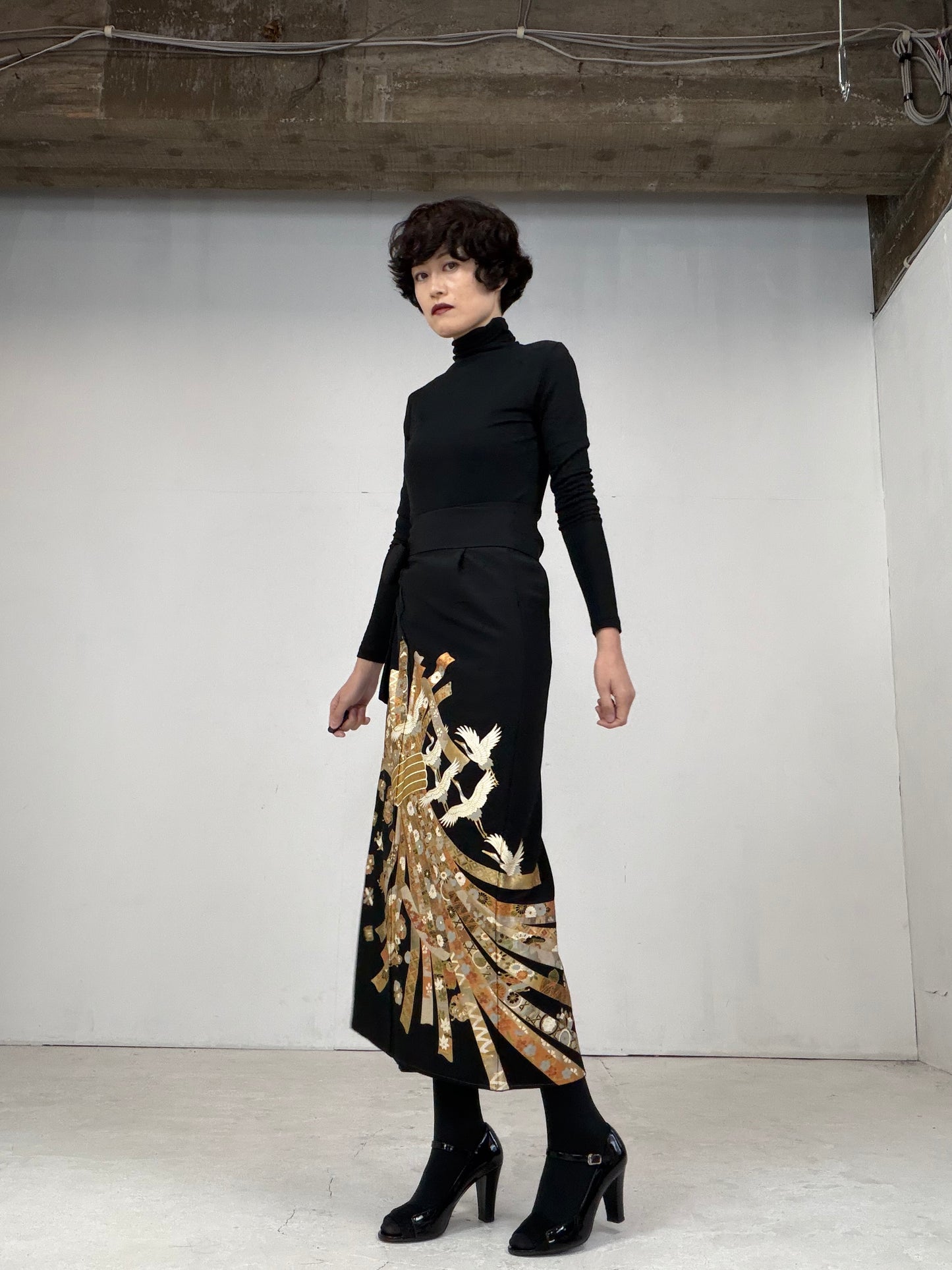 EDO-ZUMA SKIRT UPCYCLED FROM JAPANESE KIMONO "017"