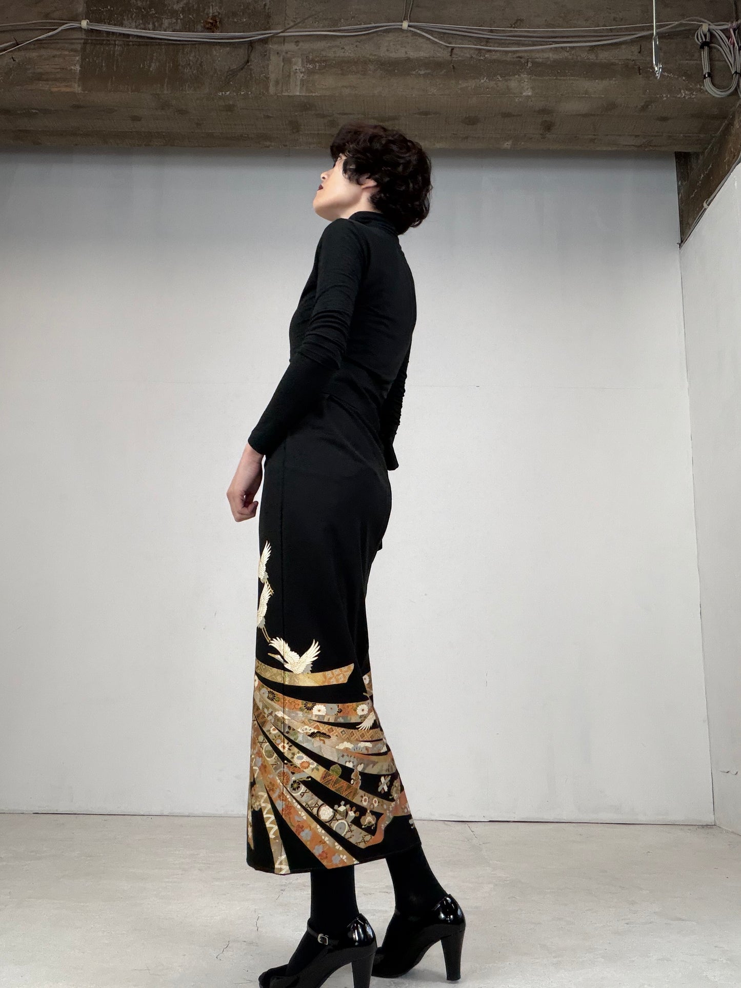 EDO-ZUMA SKIRT UPCYCLED FROM JAPANESE KIMONO "017"