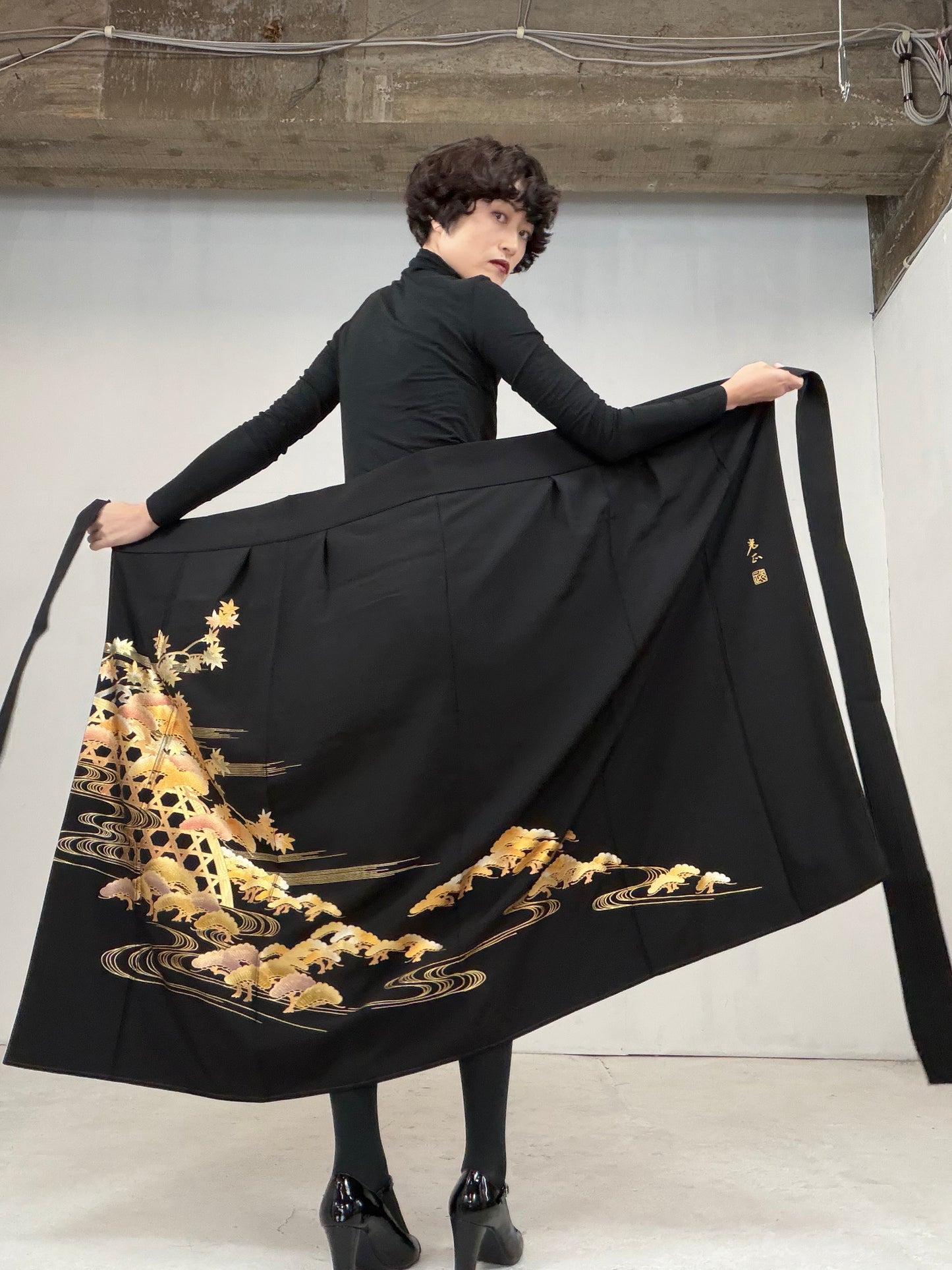 EDO-ZUMA SKIRT UPCYCLED FROM JAPANESE KIMONO "016"