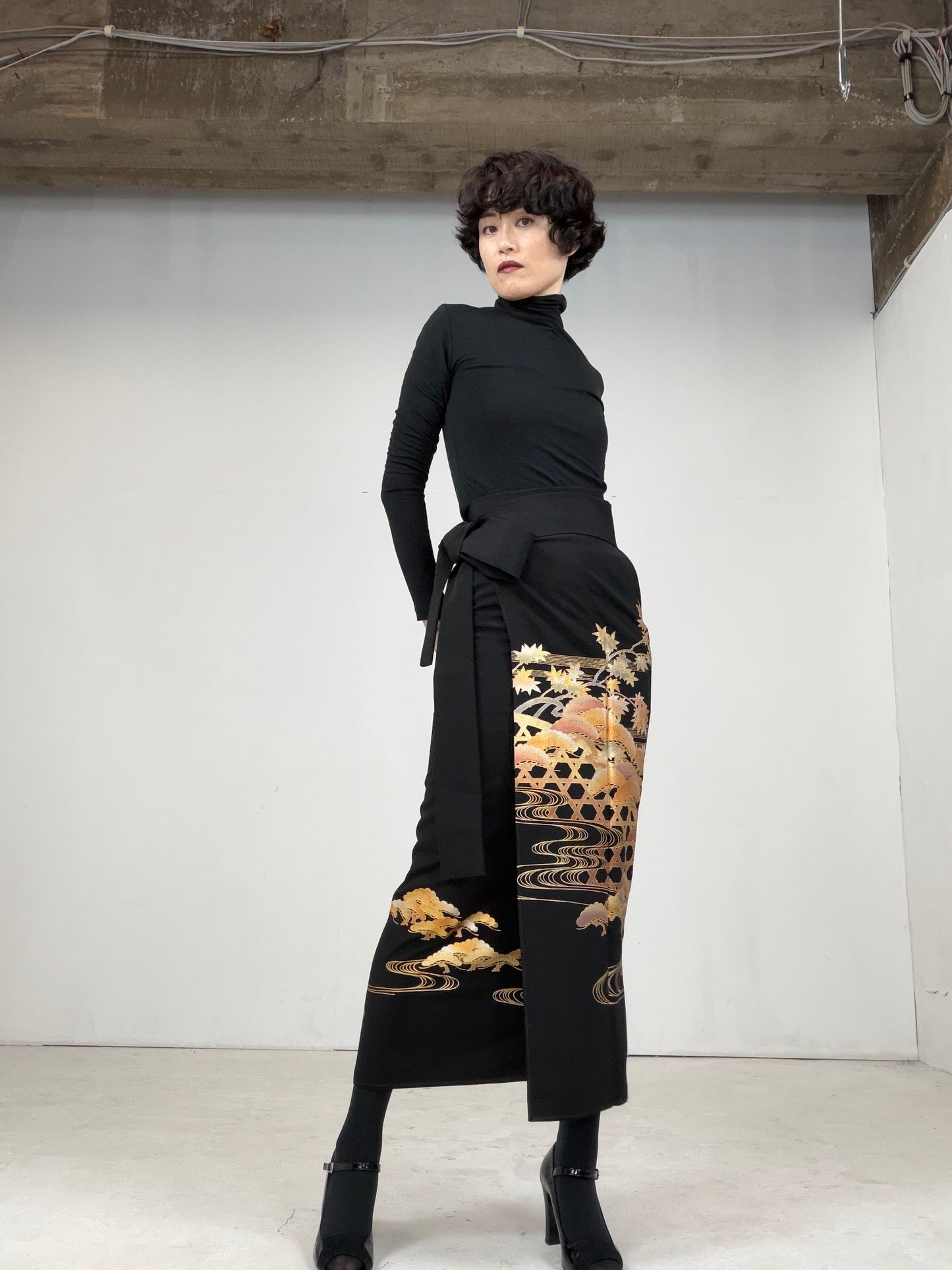 EDO-ZUMA SKIRT UPCYCLED FROM JAPANESE KIMONO "016"