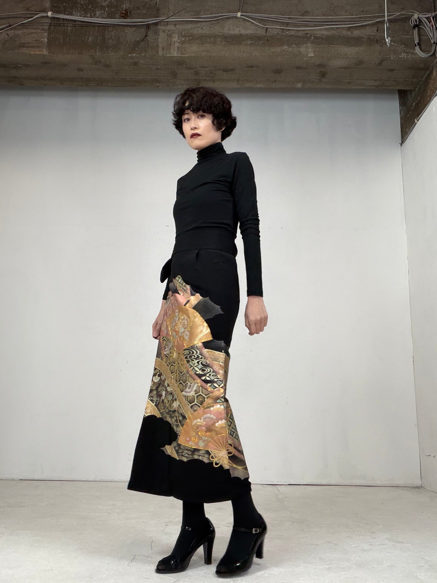 EDO-ZUMA SKIRT UPCYCLED FROM JAPANESE KIMONO "014"