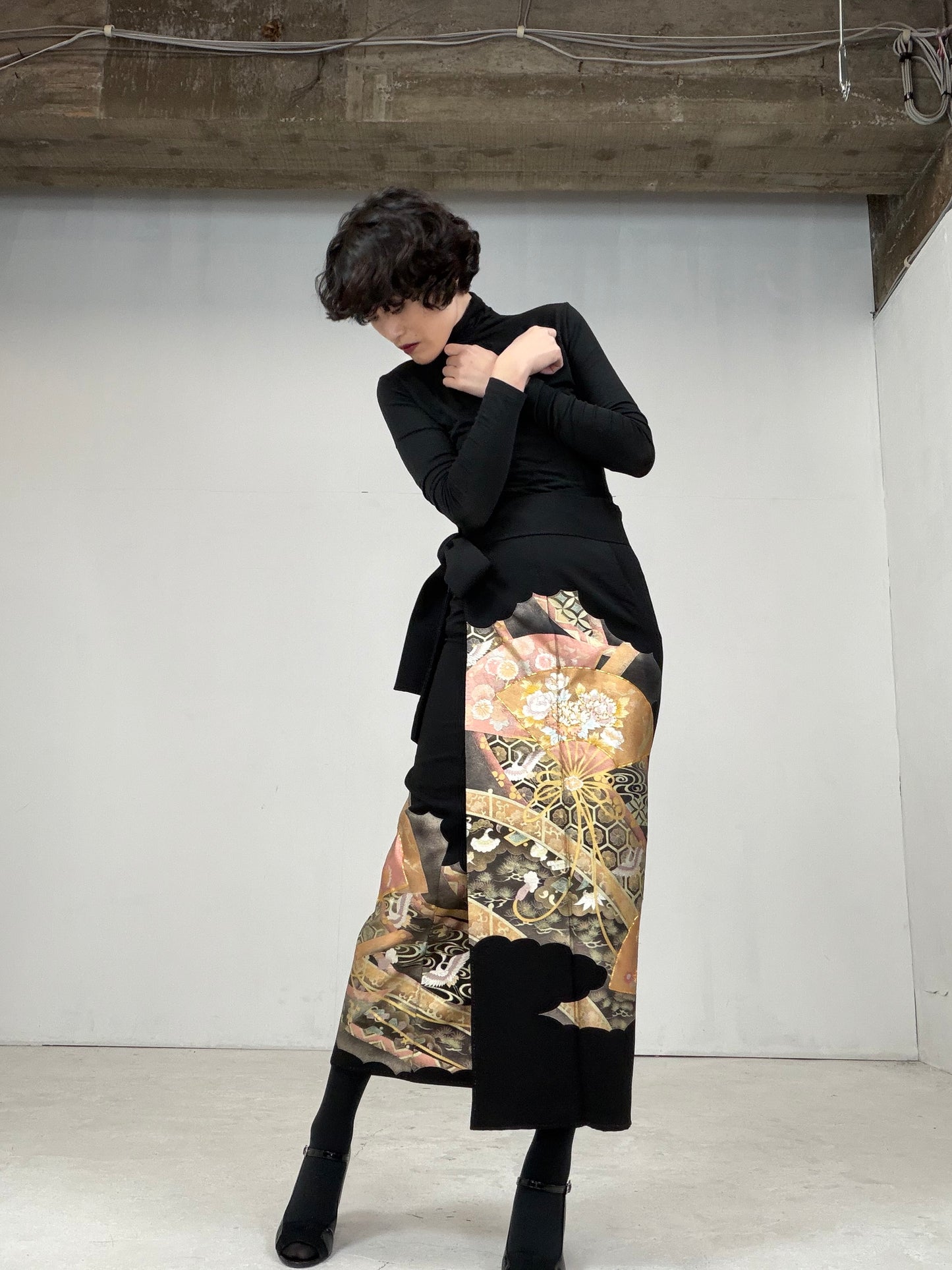 EDO-ZUMA SKIRT UPCYCLED FROM JAPANESE KIMONO "014"