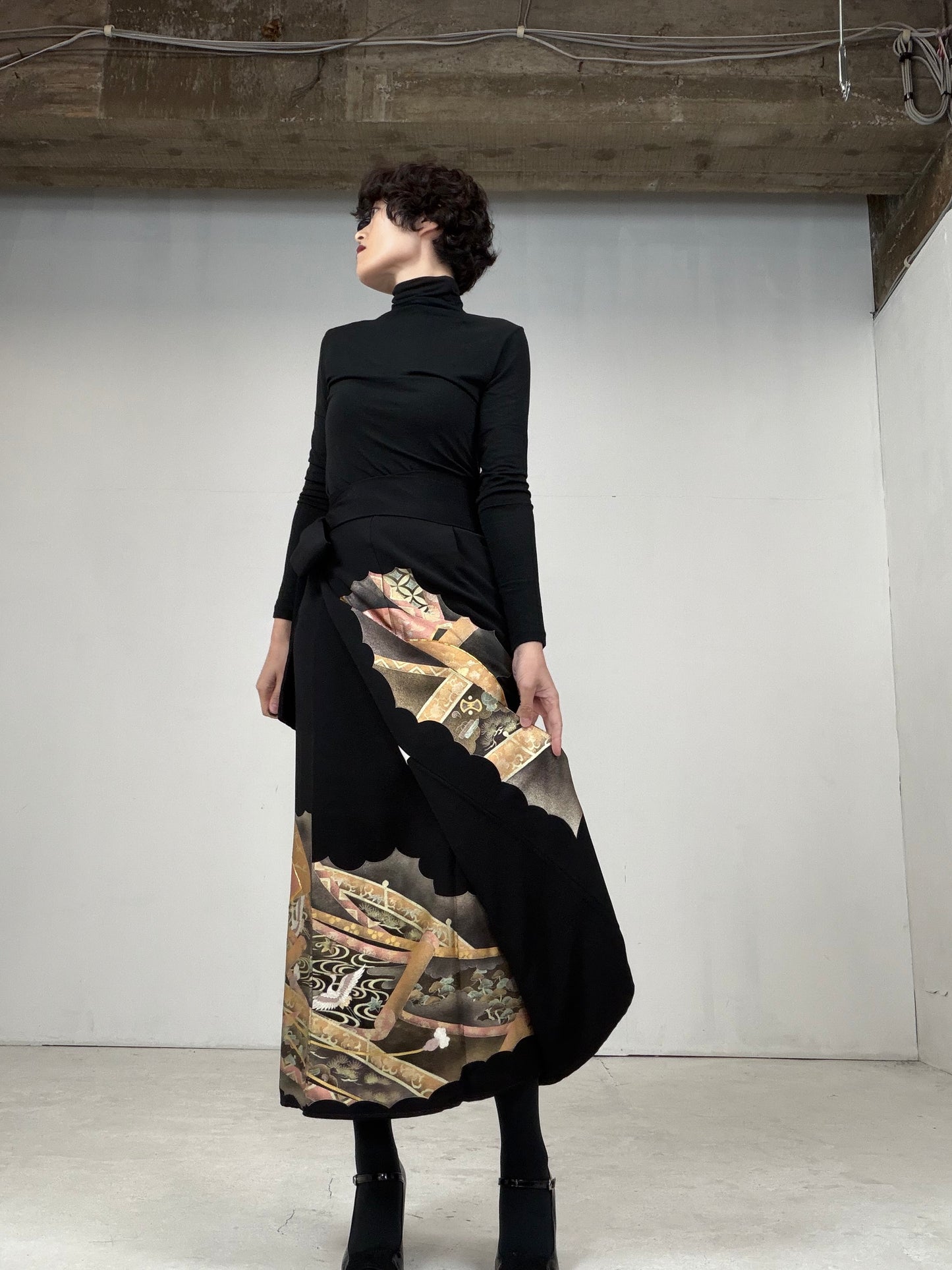 EDO-ZUMA SKIRT UPCYCLED FROM JAPANESE KIMONO "014"