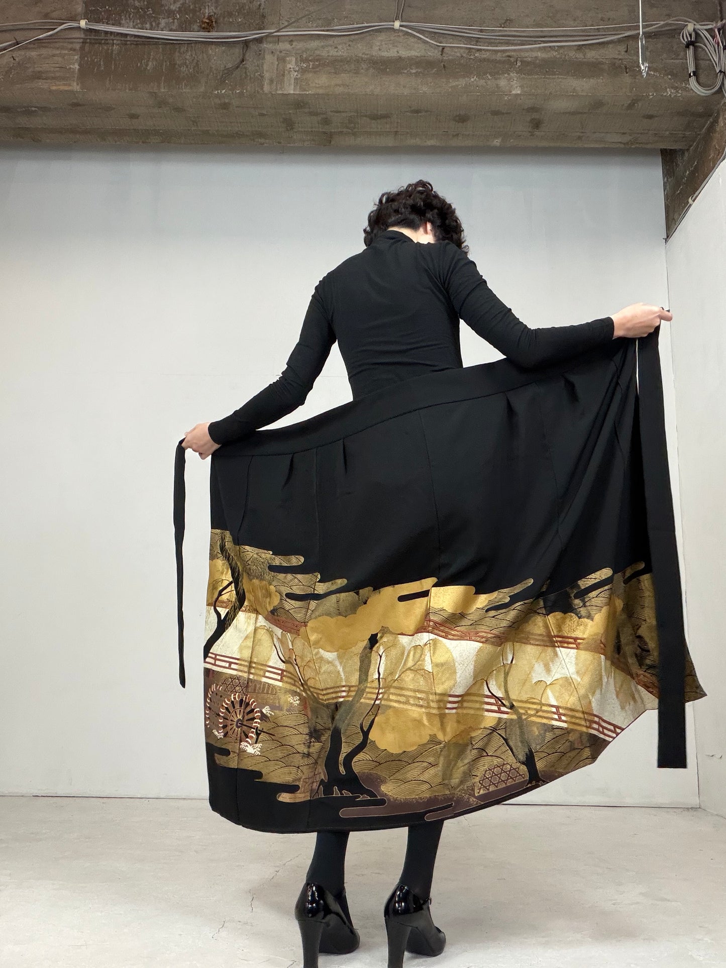 EDO-ZUMA SKIRT UPCYCLED FROM JAPANESE KIMONO "012"*damage