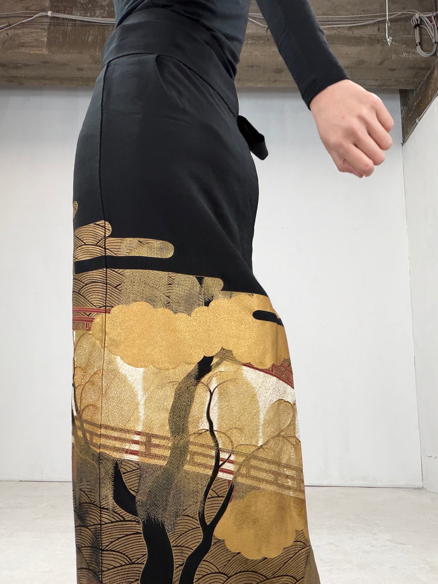 EDO-ZUMA SKIRT UPCYCLED FROM JAPANESE KIMONO "012"*damage