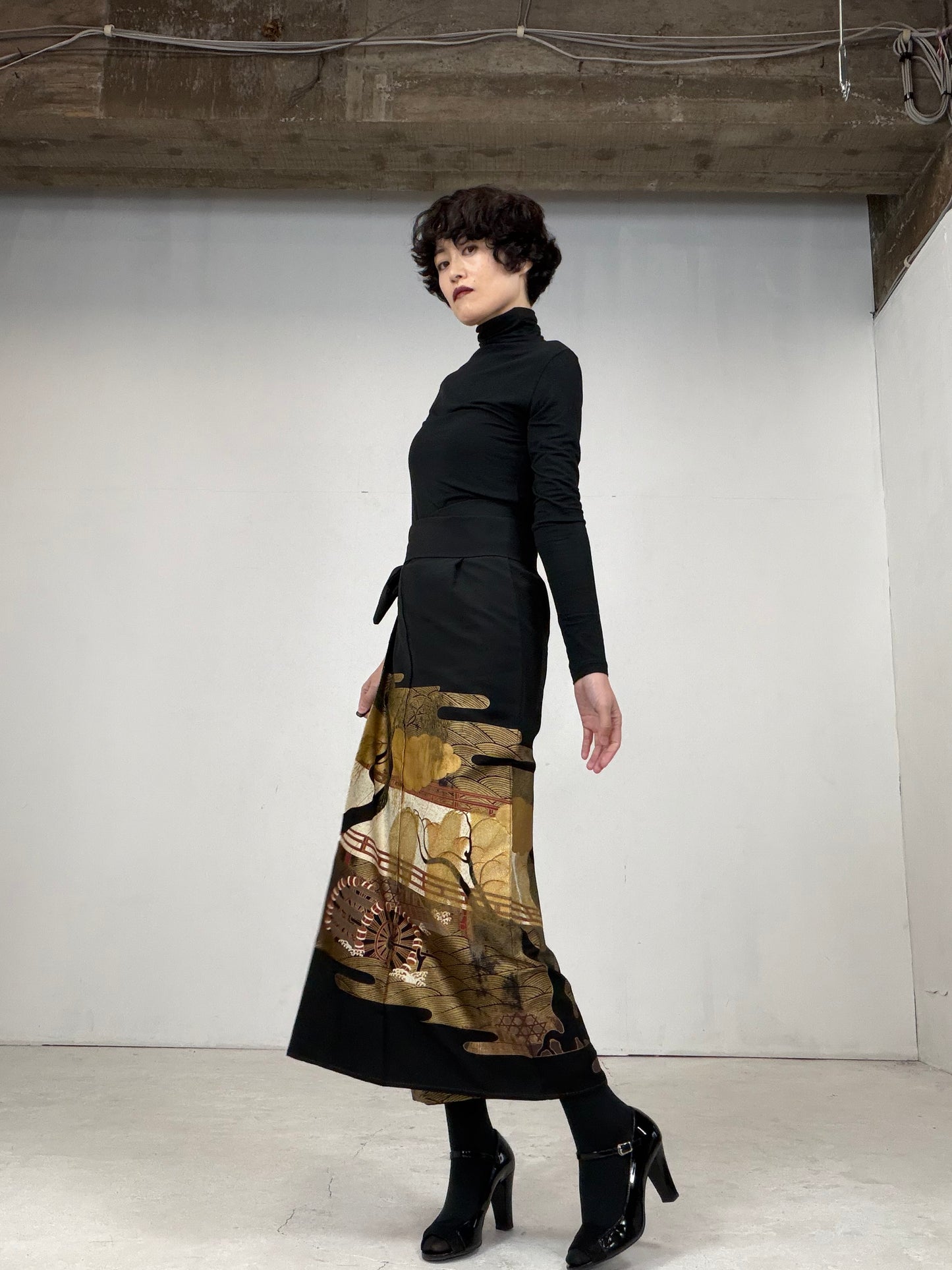 EDO-ZUMA SKIRT UPCYCLED FROM JAPANESE KIMONO "012"*damage