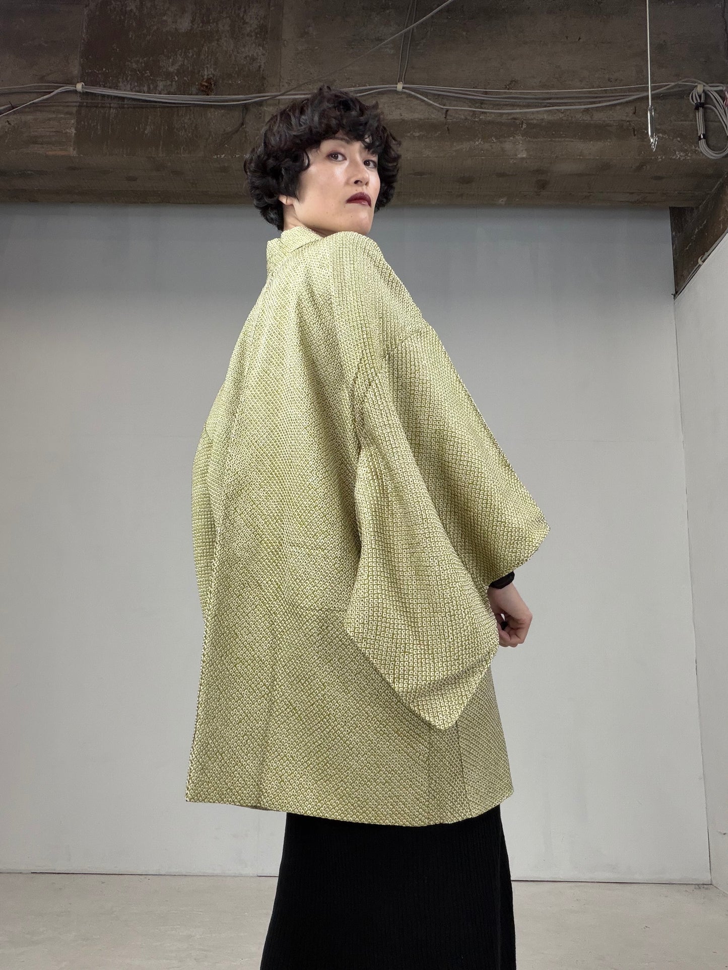 VINTAGE SHIBORI HAORI "yellow green"