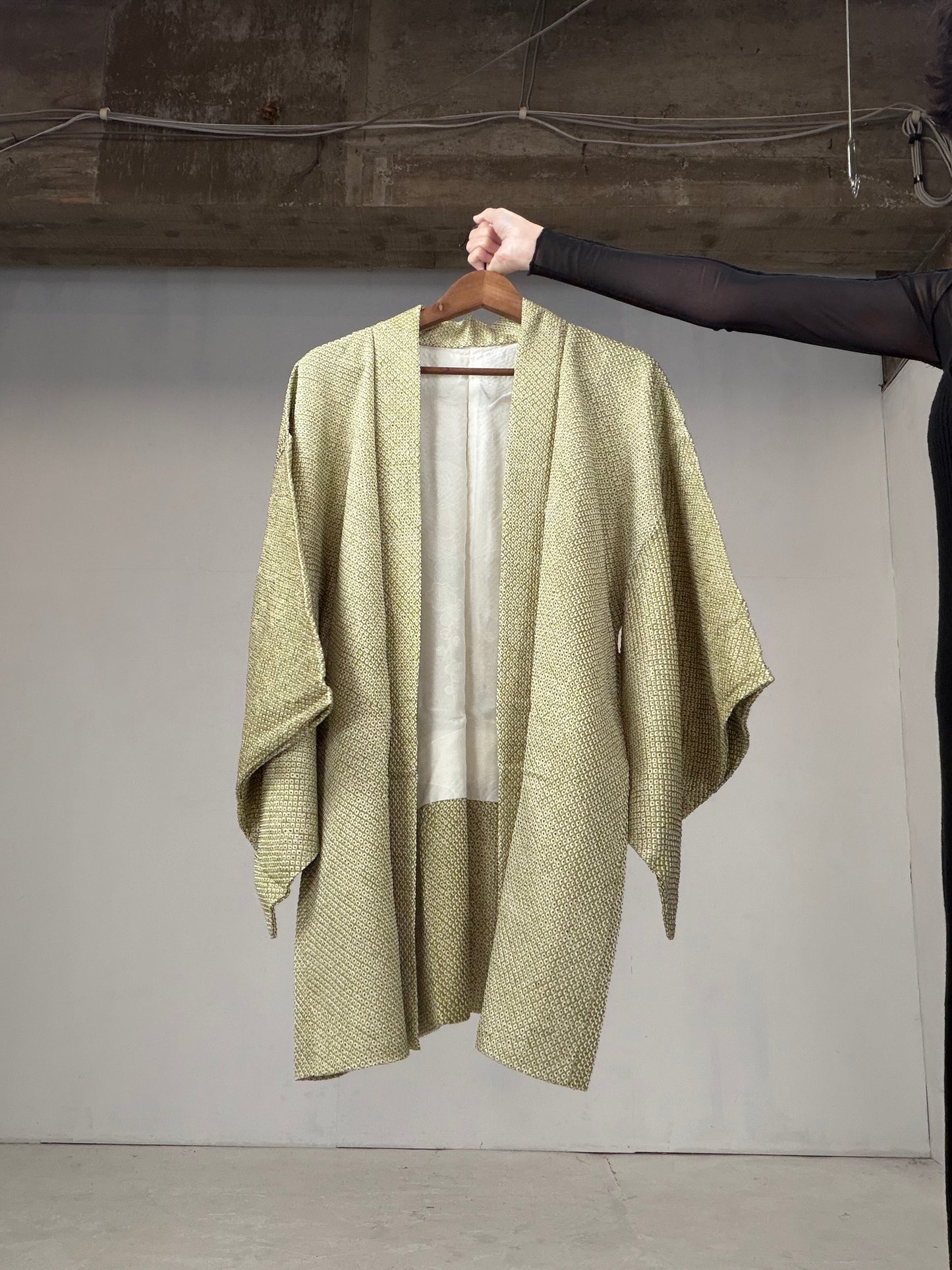 VINTAGE SHIBORI HAORI "yellow green"