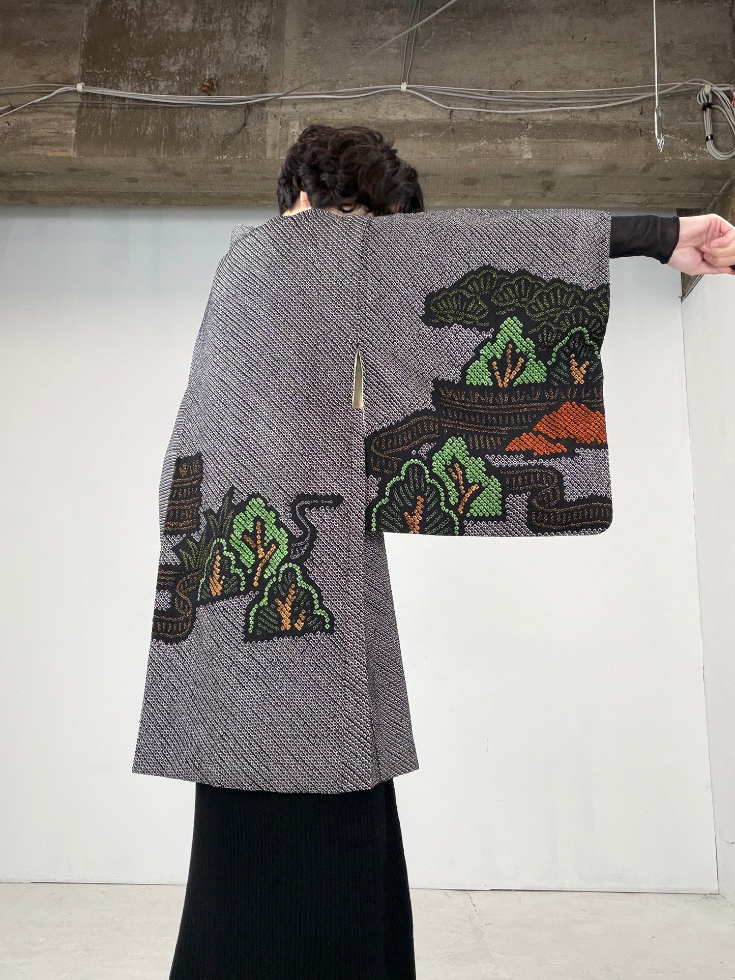 VINTAGE SHIBORI HAORI "black-ie"