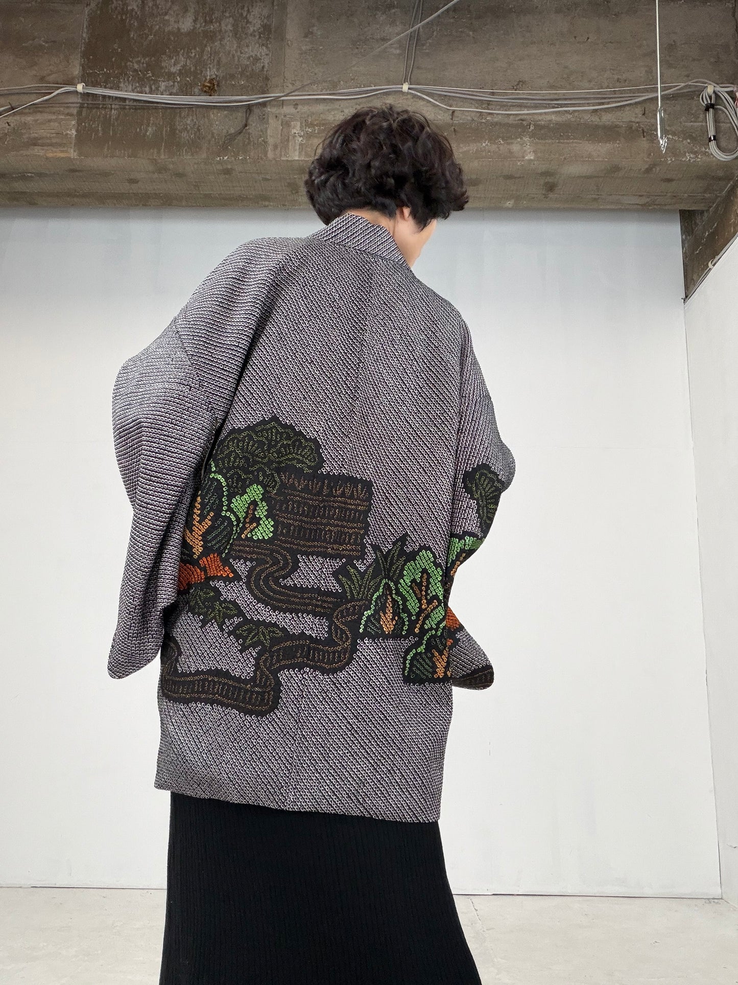 VINTAGE SHIBORI HAORI "black-ie"
