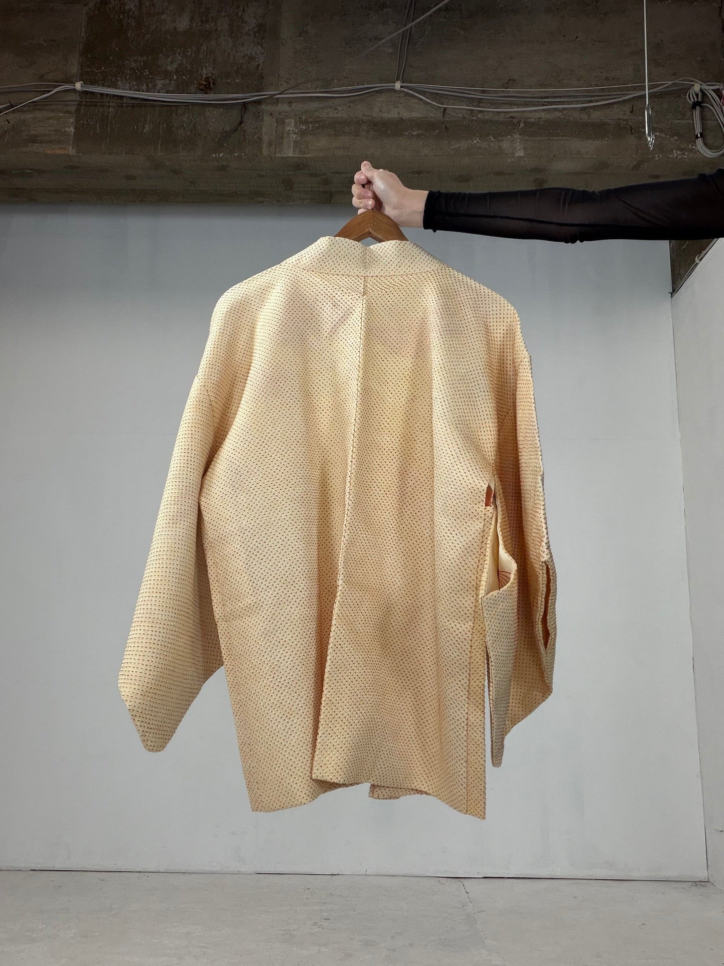 VINTAGE SHIBORI HAORI "yellow-ougi"