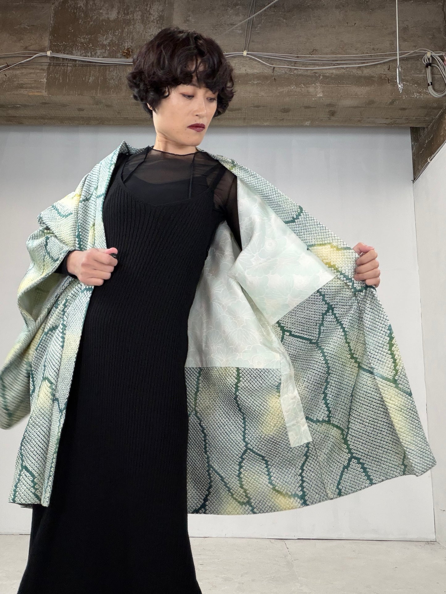 VINTAGE SHIBORI HAORI "green-bokashi"