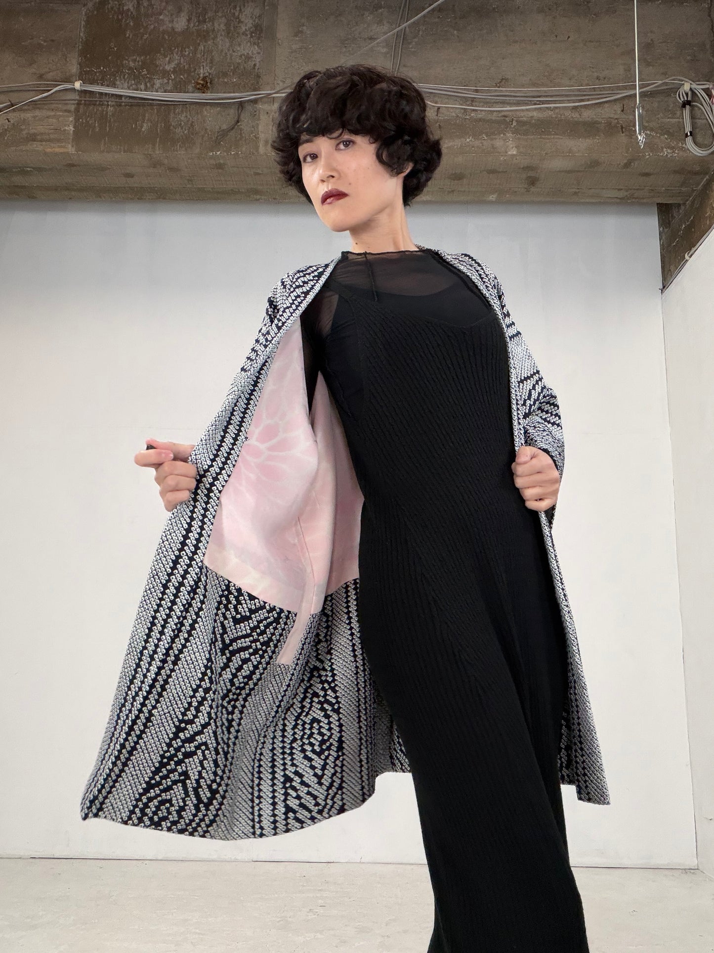 VINTAGE SHIBORI HAORI "black-nenrin"