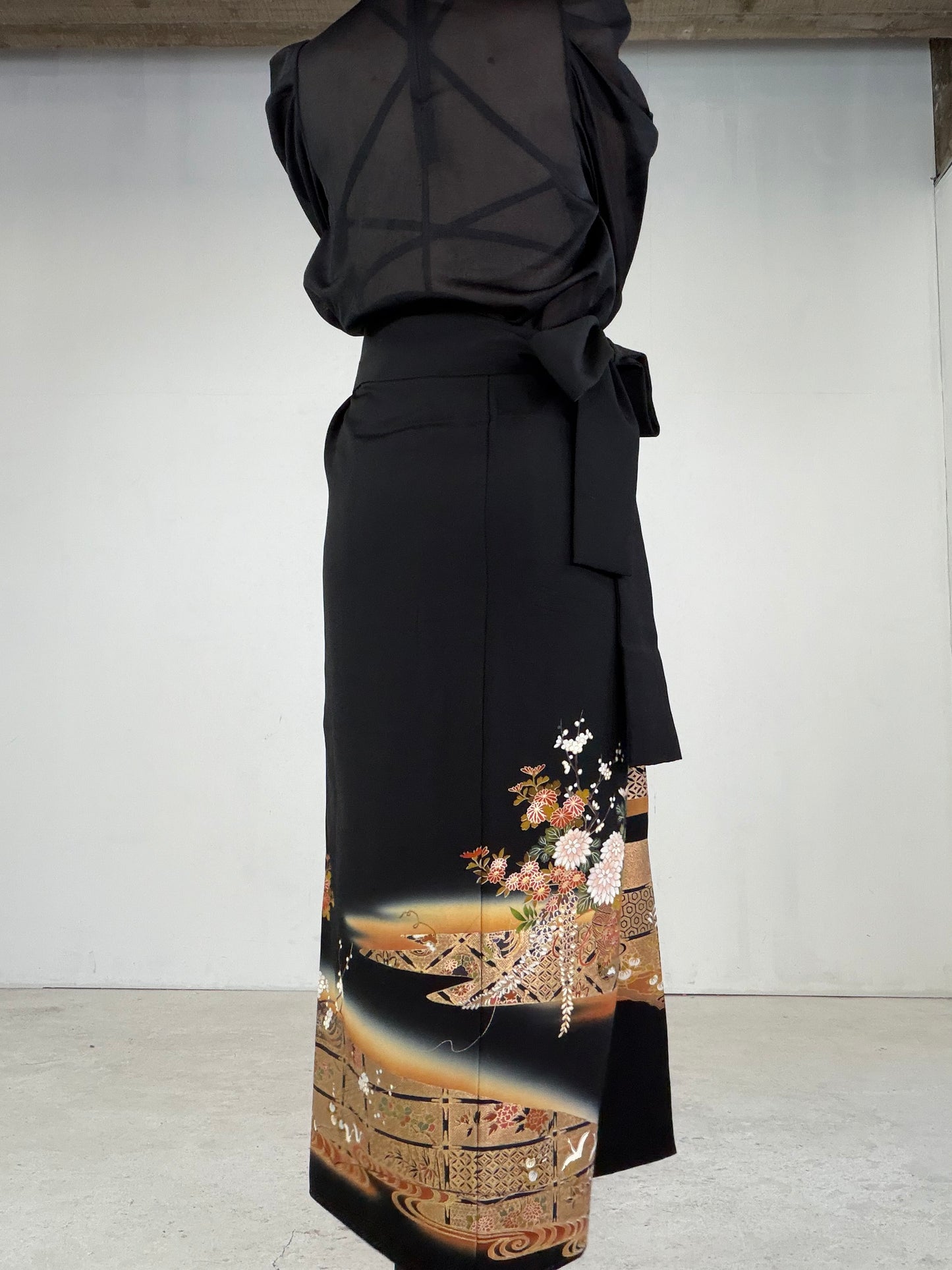 EDO-ZUMA SKIRT UPCYCLED FROM JAPANESE KIMONO "EDO044"