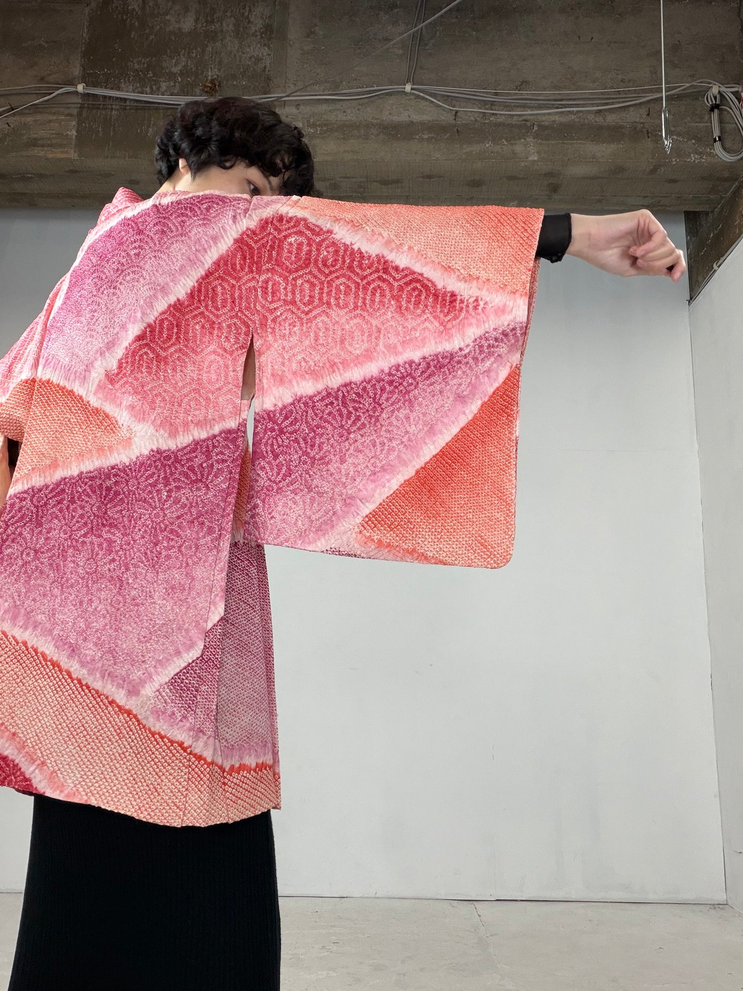 VINTAGE SHIBORI HAORI "pink-kikko"