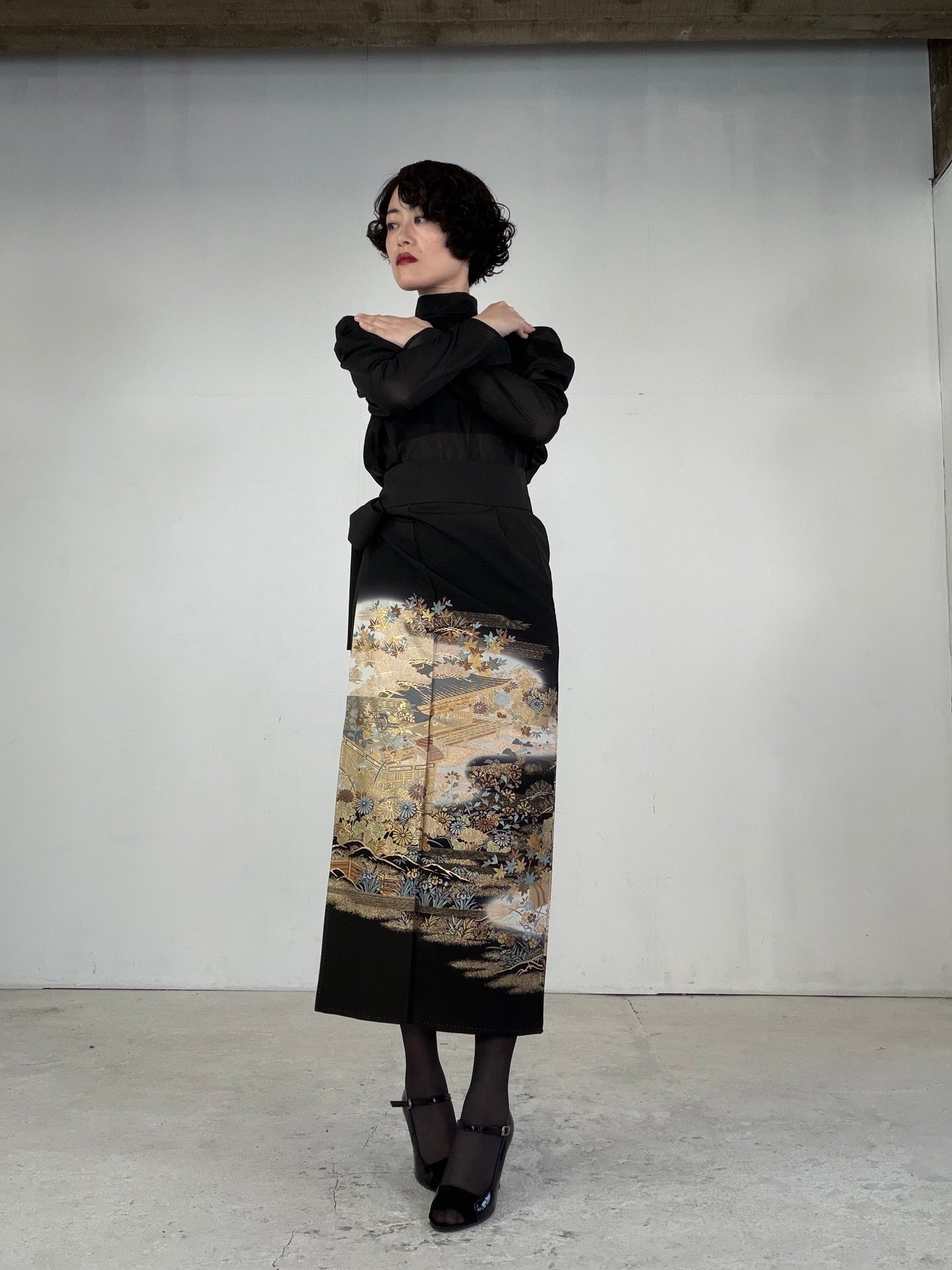 EDO-ZUMA SKIRT UPCYCLED FROM JAPANESE KIMONO "EDO038"
