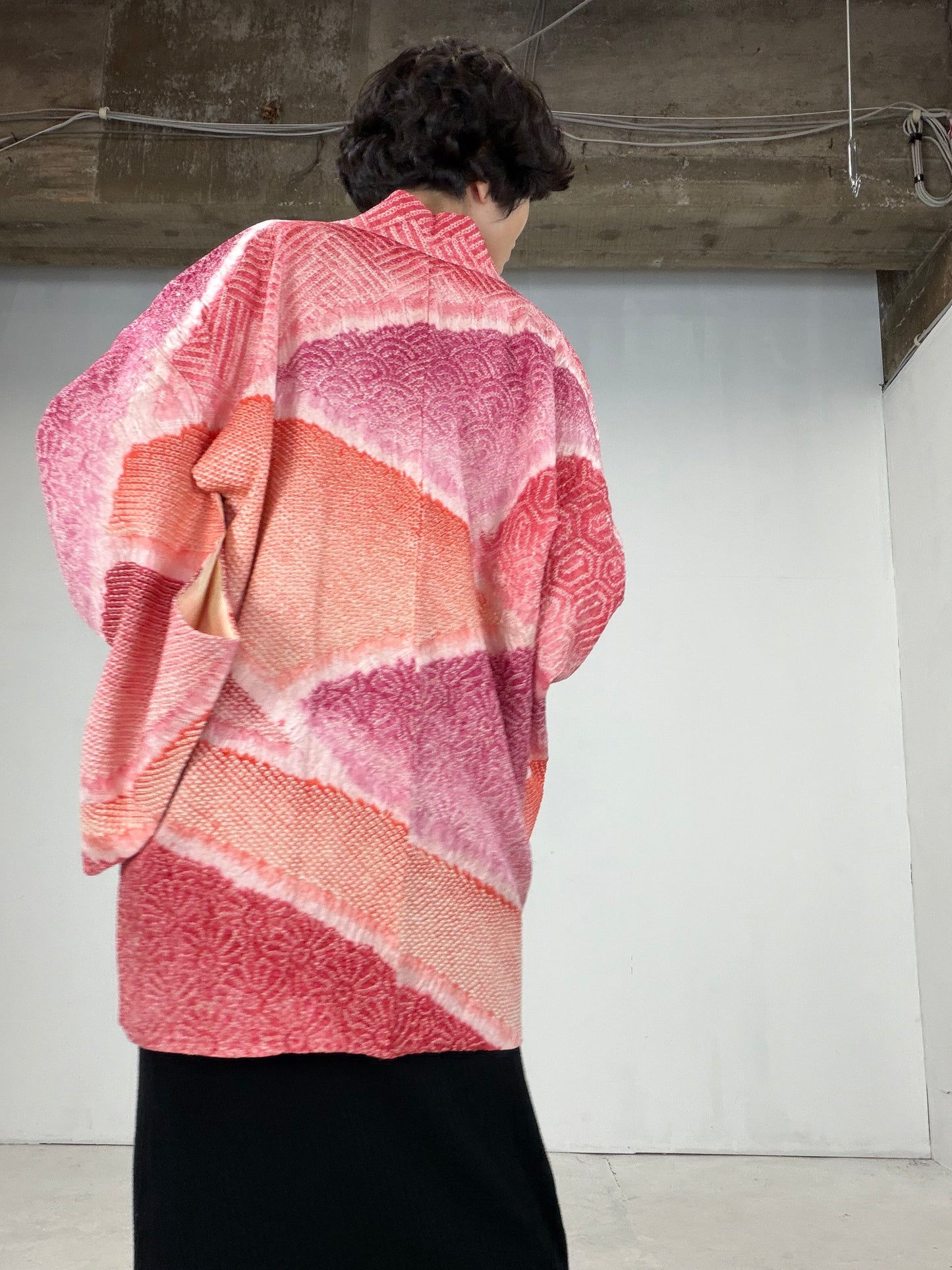 VINTAGE SHIBORI HAORI "pink-kikko"