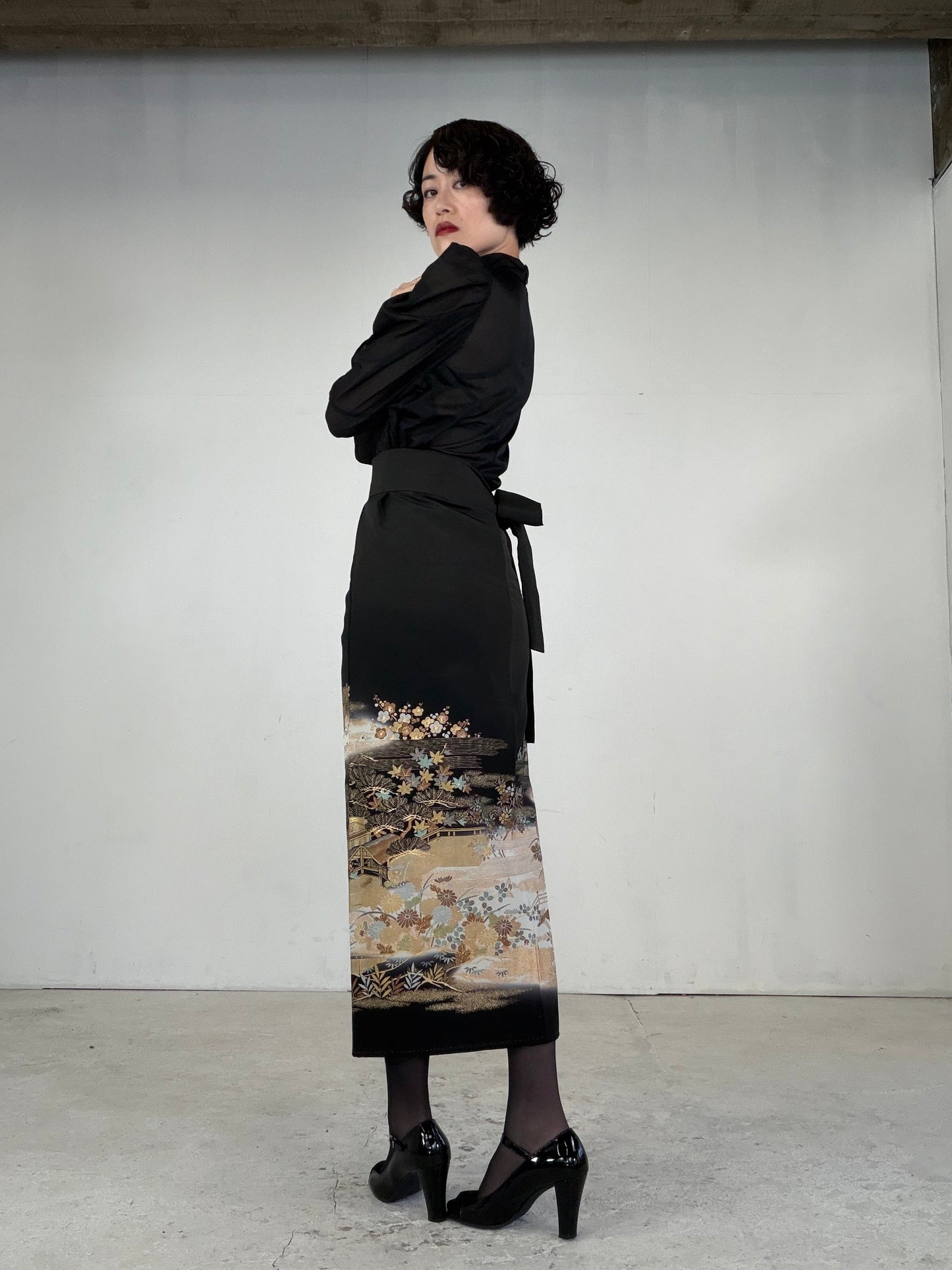 EDO-ZUMA SKIRT UPCYCLED FROM JAPANESE KIMONO "EDO038"