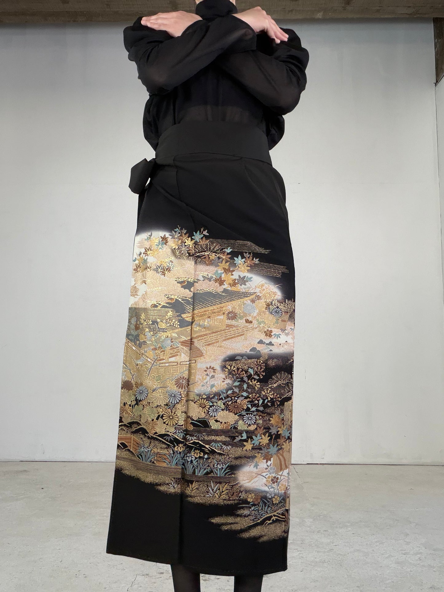 EDO-ZUMA SKIRT UPCYCLED FROM JAPANESE KIMONO "EDO038"