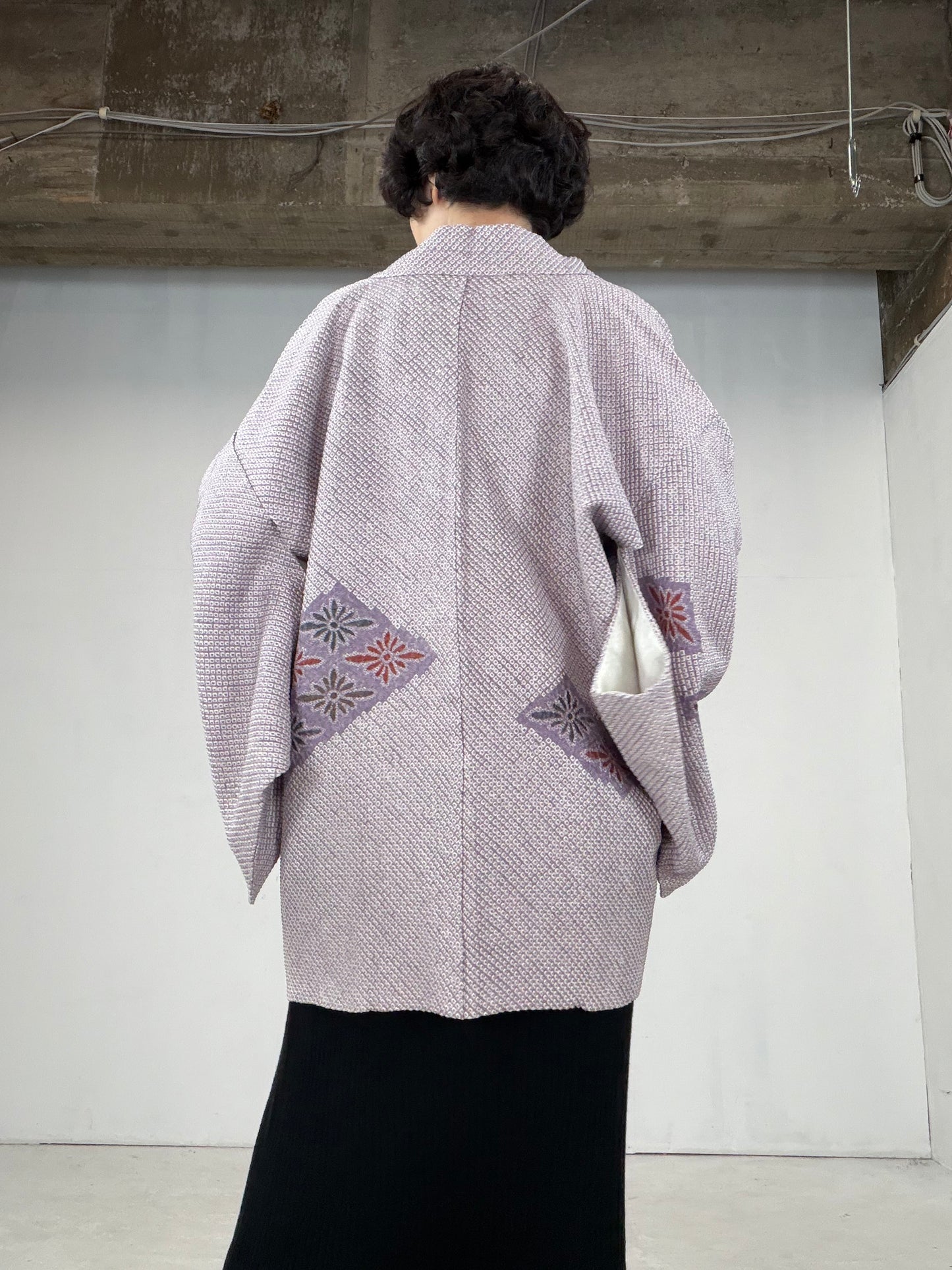VINTAGE SHIBORI HAORI "usu-murasaki-hana"