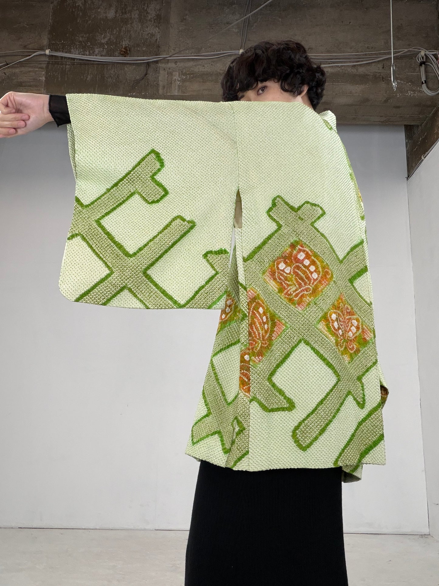 VINTAGE SHIBORI HAORI "green-butterfly" *damage