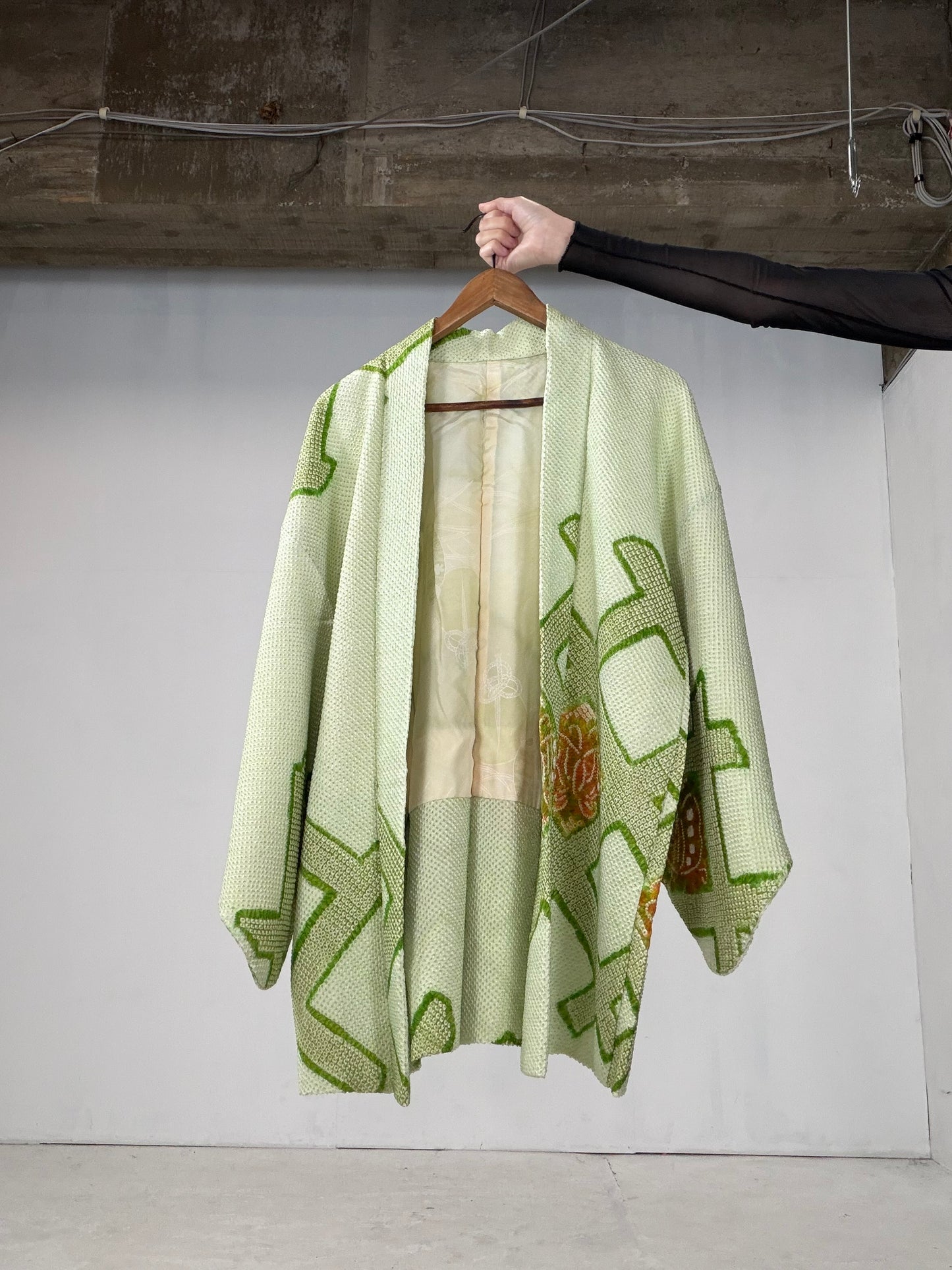 VINTAGE SHIBORI HAORI "green-butterfly" *damage