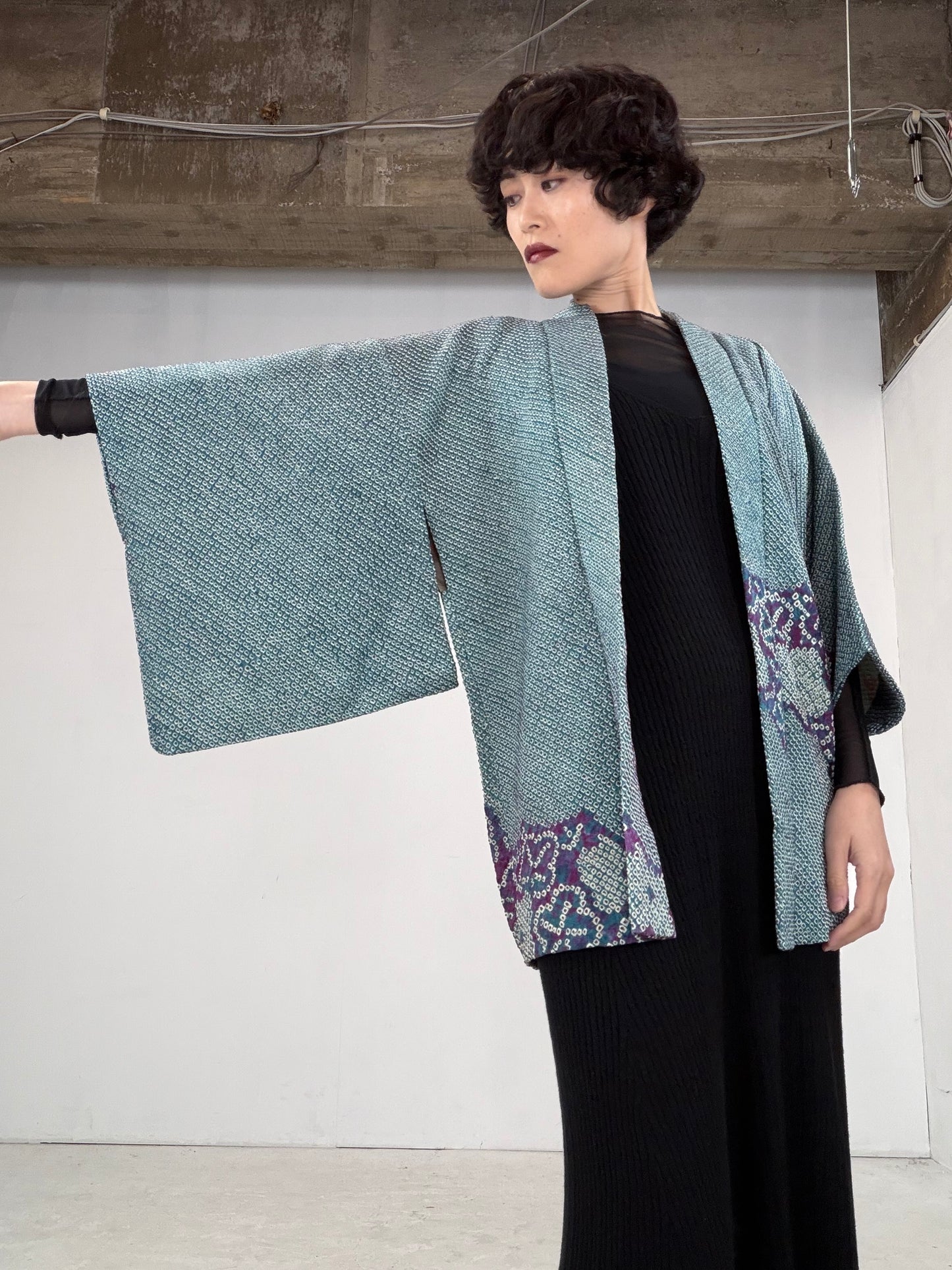 VINTAGE SHIBORI HAORI "green-purple" *damage