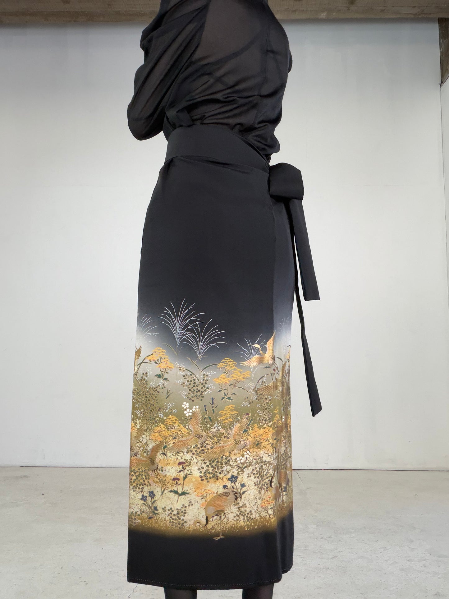 EDO-ZUMA SKIRT UPCYCLED FROM JAPANESE KIMONO "EDO039"