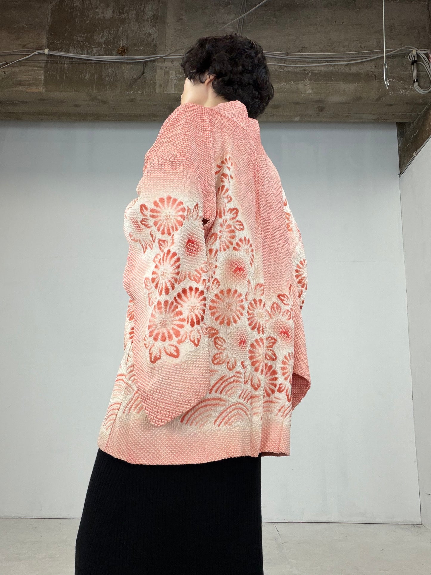 VINTAGE SHIBORI HAORI "kiku-flower-seigaiha"