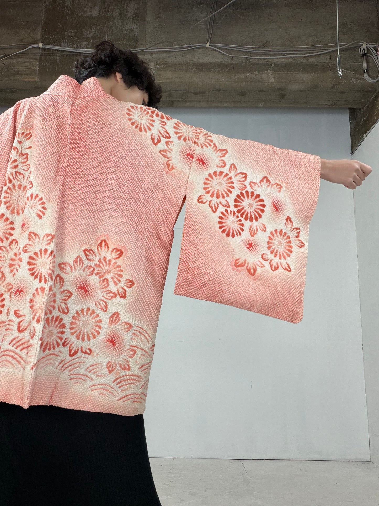 VINTAGE SHIBORI HAORI "kiku-flower-seigaiha"