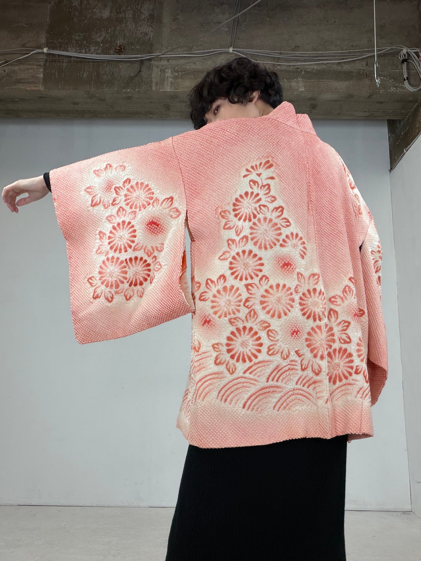 VINTAGE SHIBORI HAORI "kiku-flower-seigaiha"