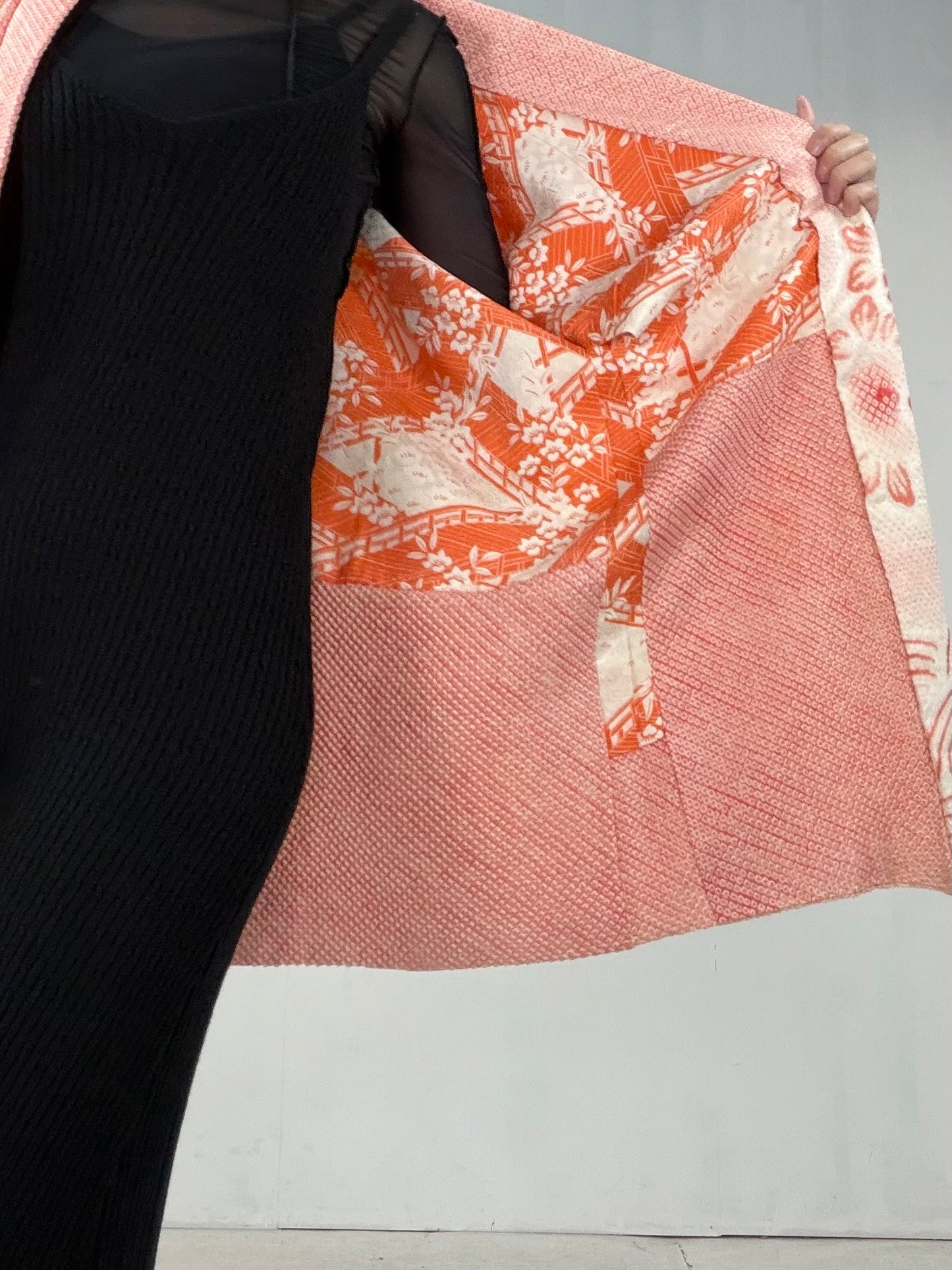 VINTAGE SHIBORI HAORI "kiku-flower-seigaiha"