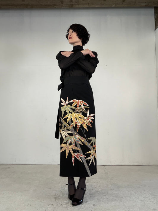 EDO-ZUMA SKIRT UPCYCLED FROM JAPANESE KIMONO "EDO041"