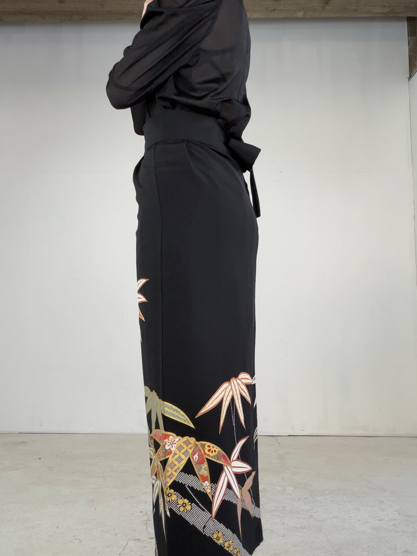 EDO-ZUMA SKIRT UPCYCLED FROM JAPANESE KIMONO "EDO041"