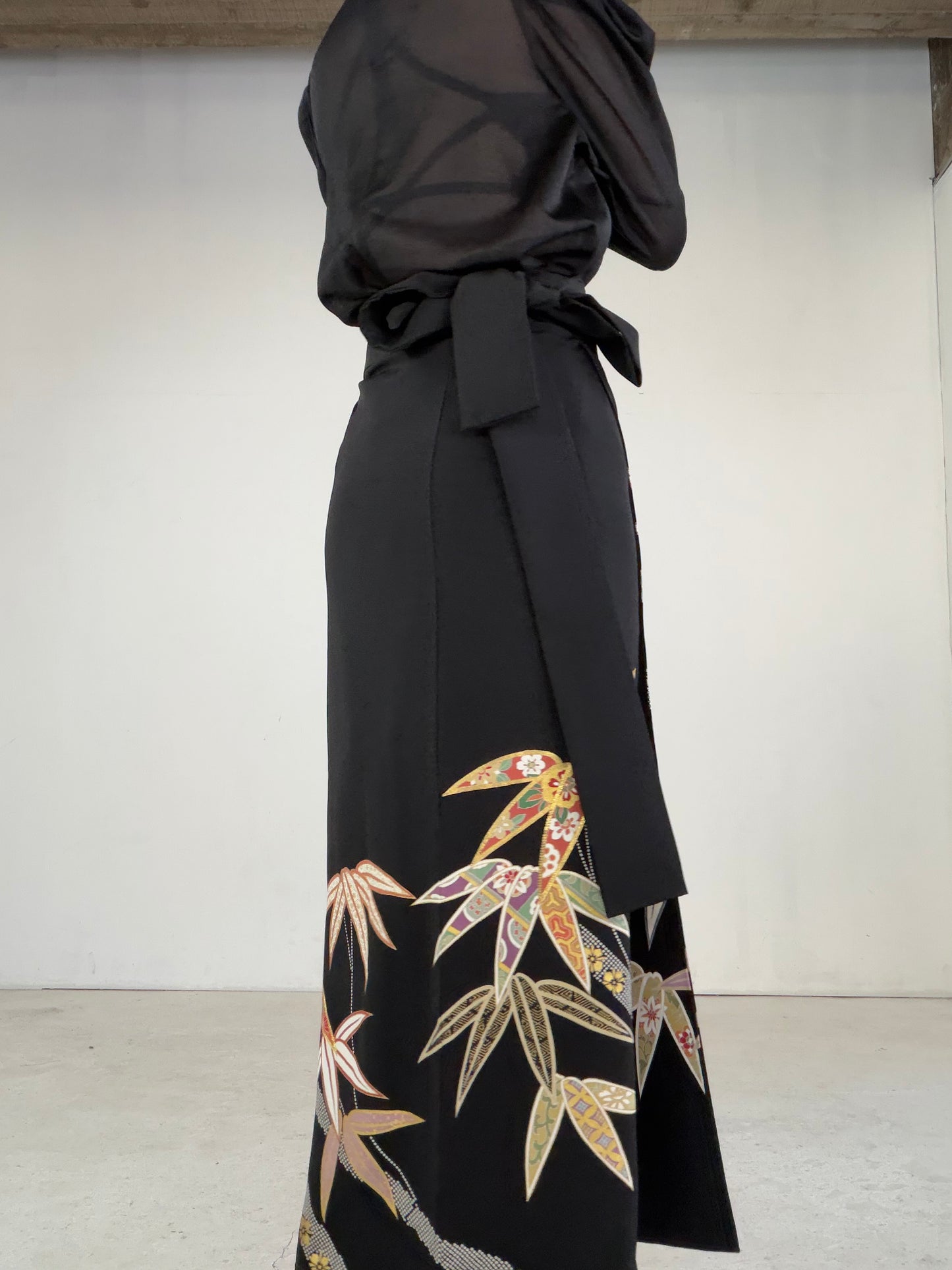 EDO-ZUMA SKIRT UPCYCLED FROM JAPANESE KIMONO "EDO041"