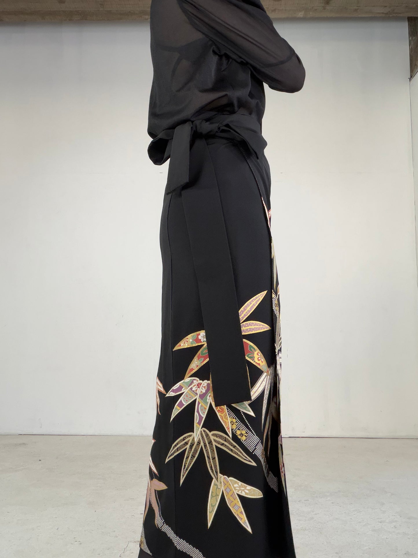 EDO-ZUMA SKIRT UPCYCLED FROM JAPANESE KIMONO "EDO041"