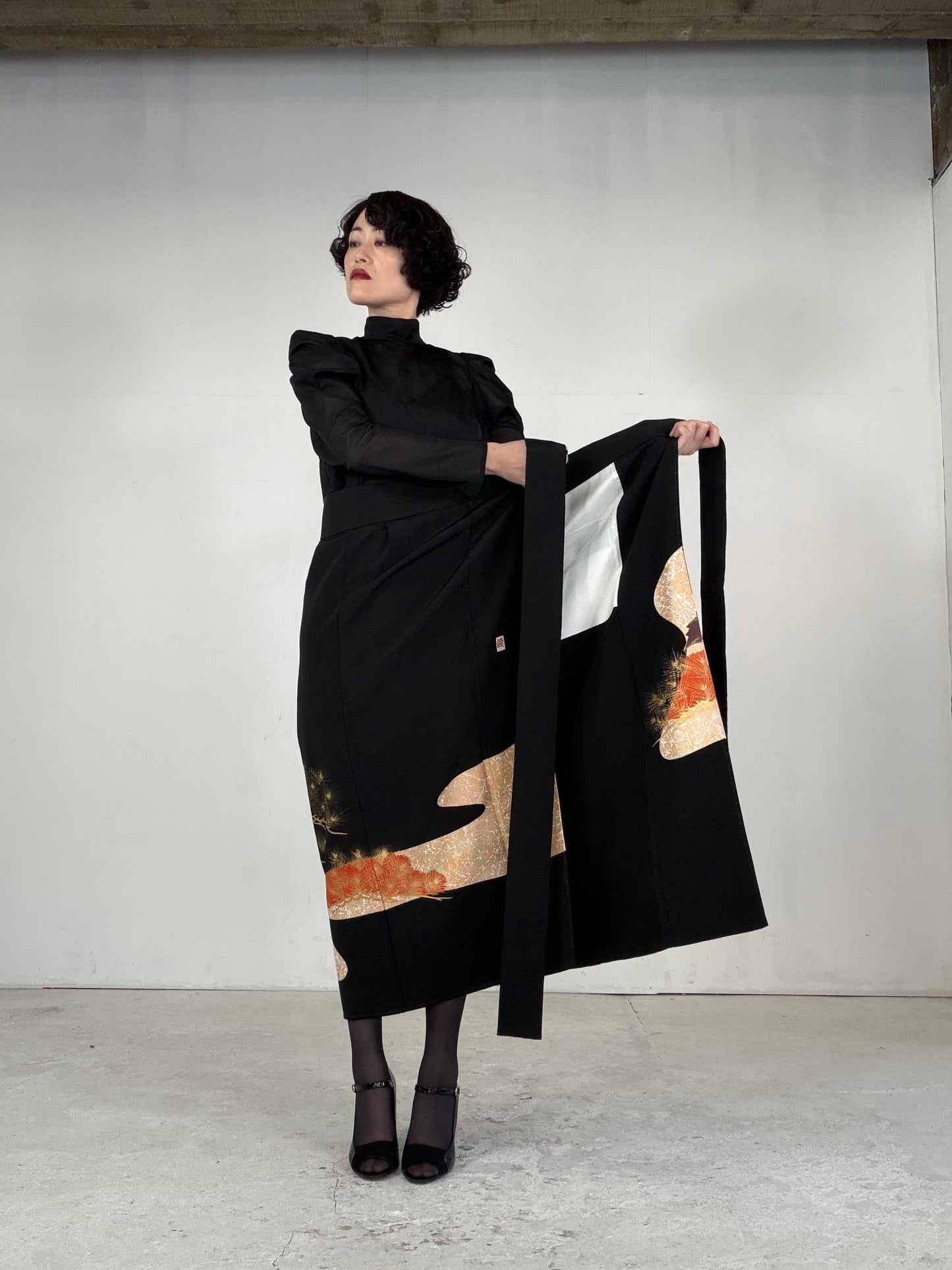 EDO-ZUMA SKIRT UPCYCLED FROM JAPANESE KIMONO "EDO043"