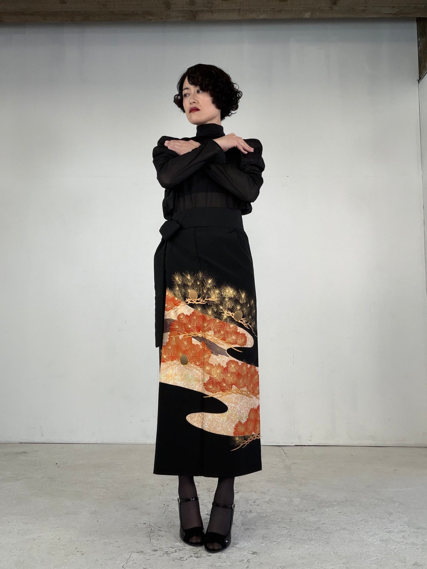 EDO-ZUMA SKIRT UPCYCLED FROM JAPANESE KIMONO "EDO043"