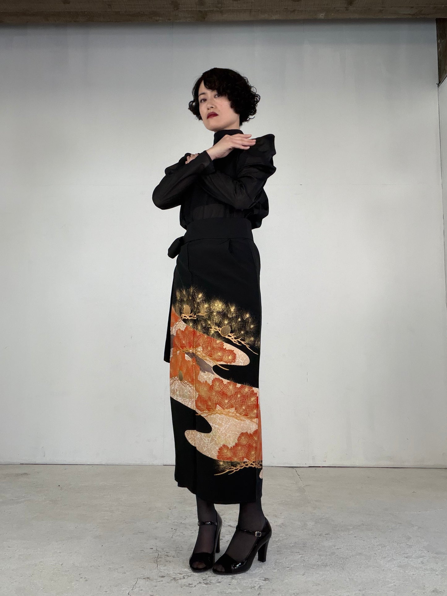 EDO-ZUMA SKIRT UPCYCLED FROM JAPANESE KIMONO "EDO043"