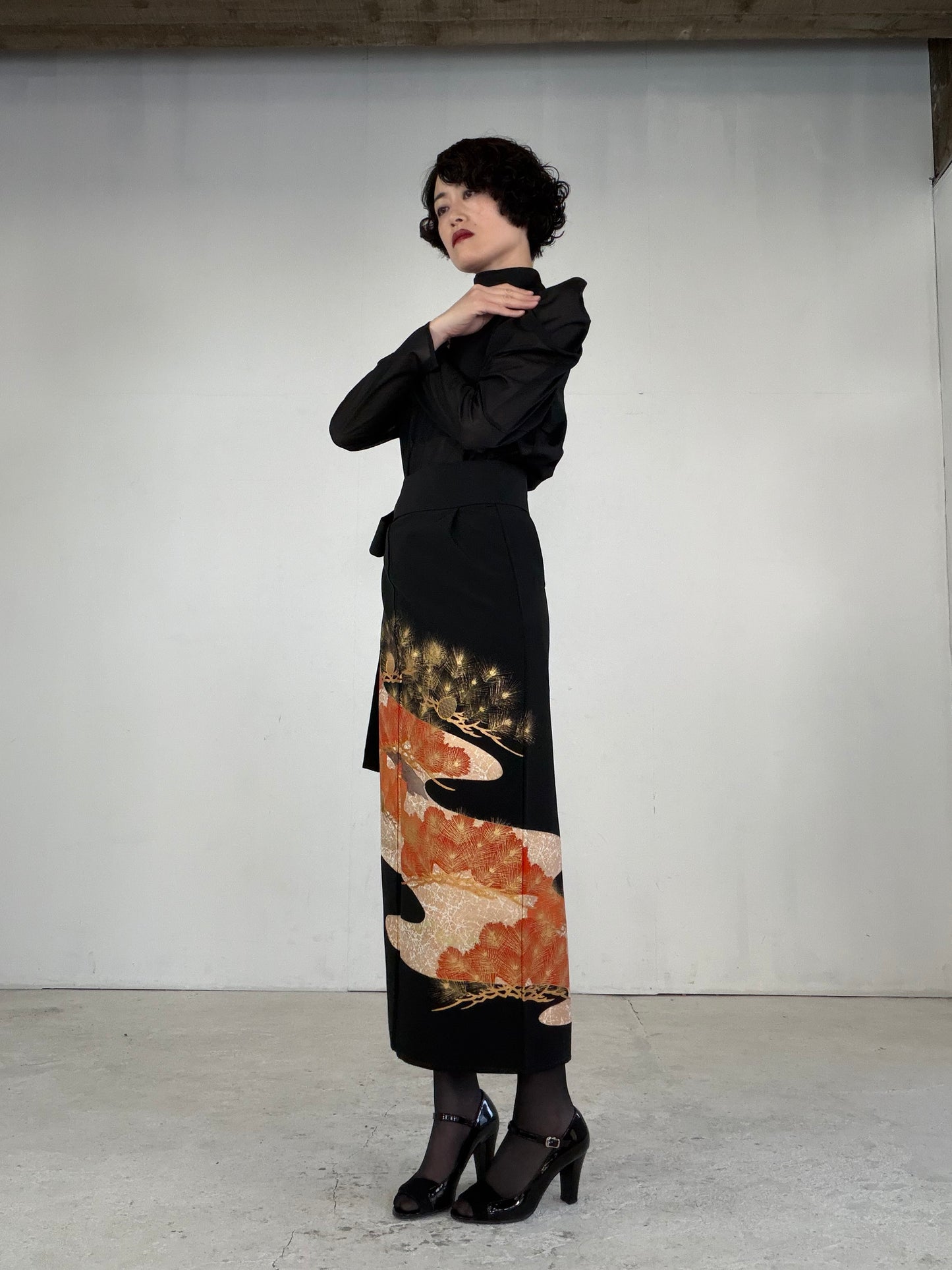 EDO-ZUMA SKIRT UPCYCLED FROM JAPANESE KIMONO "EDO043"