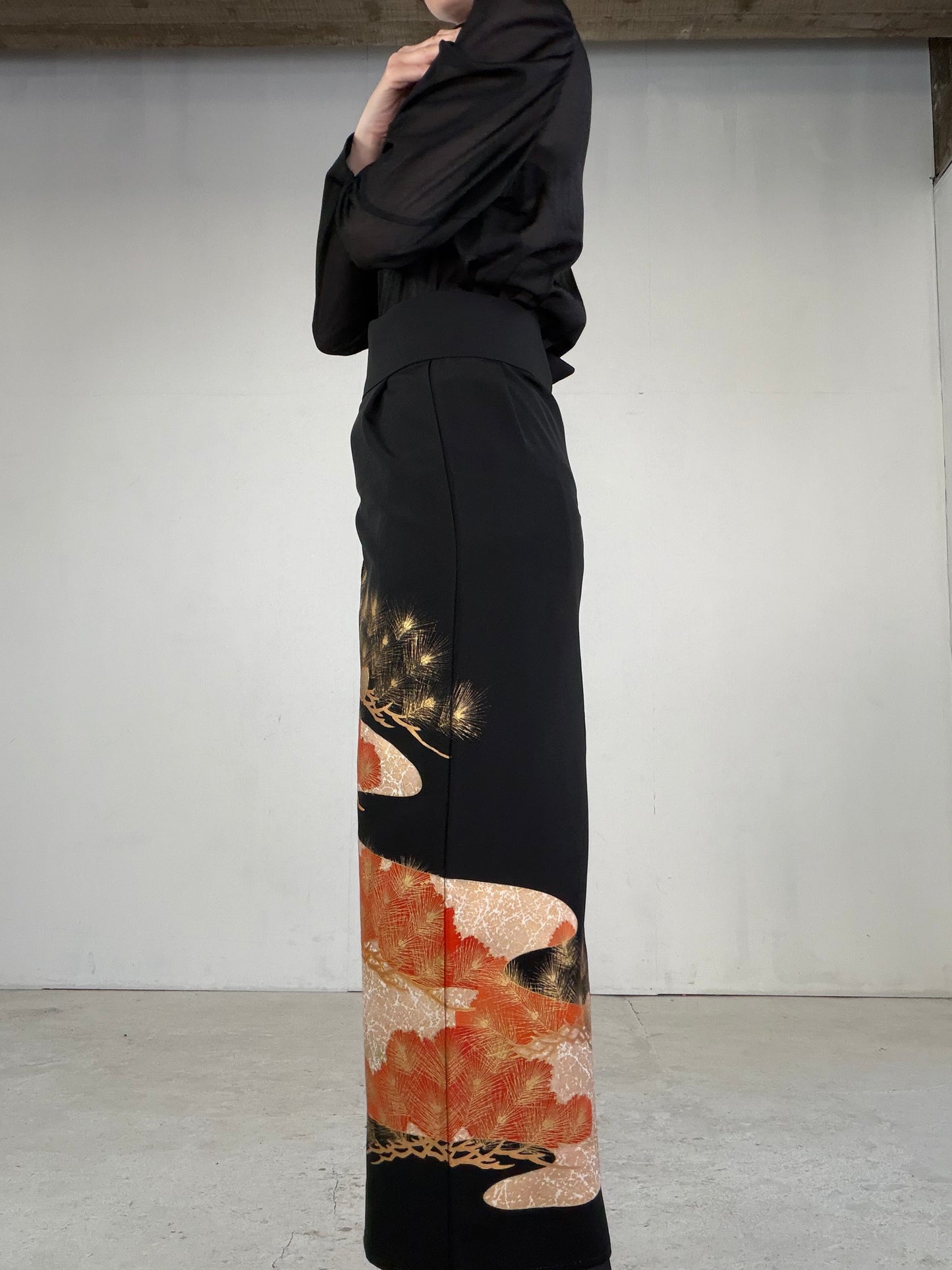 EDO-ZUMA SKIRT UPCYCLED FROM JAPANESE KIMONO "EDO043"