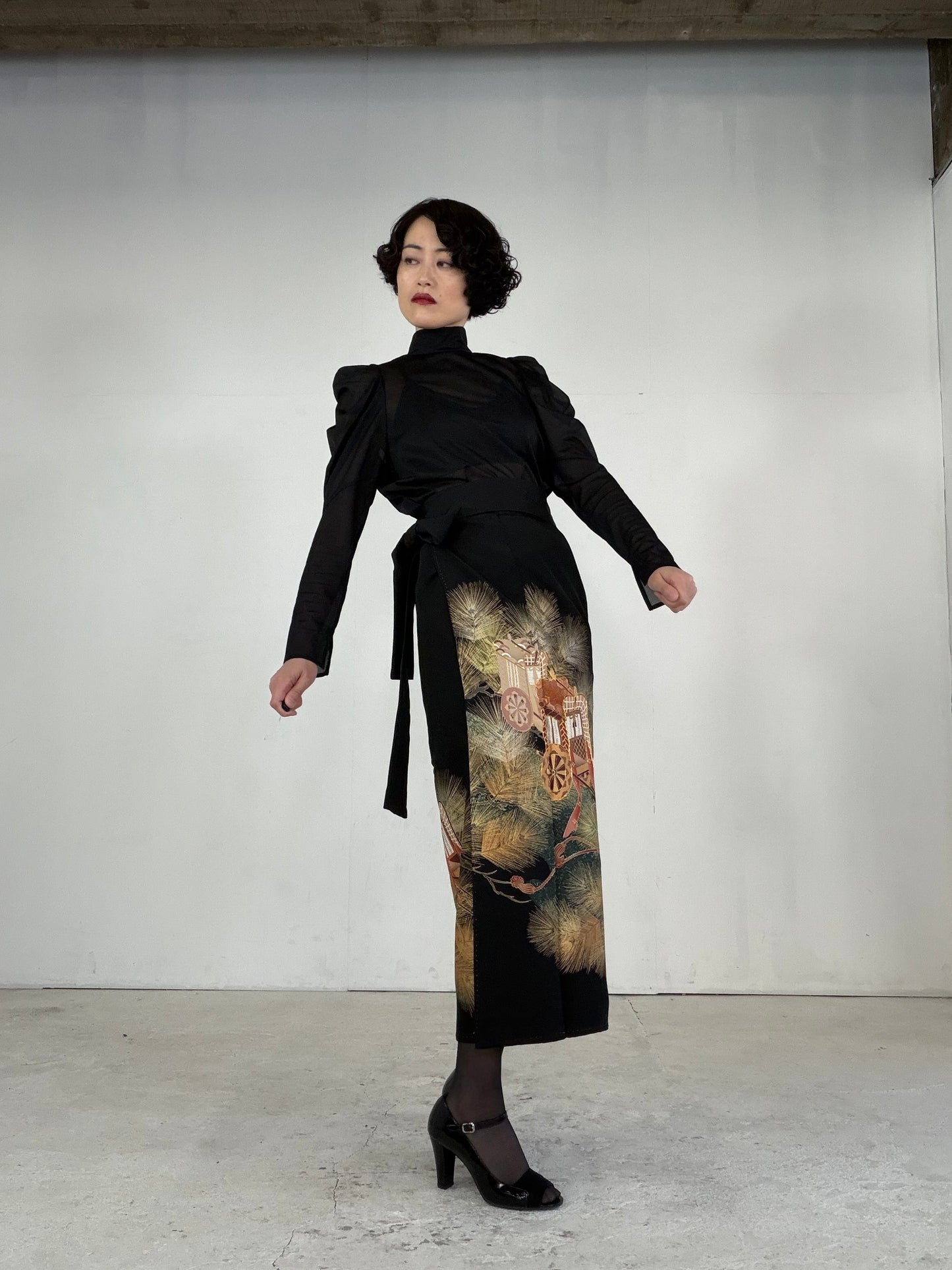 EDO-ZUMA SKIRT UPCYCLED FROM JAPANESE KIMONO "EDO045"