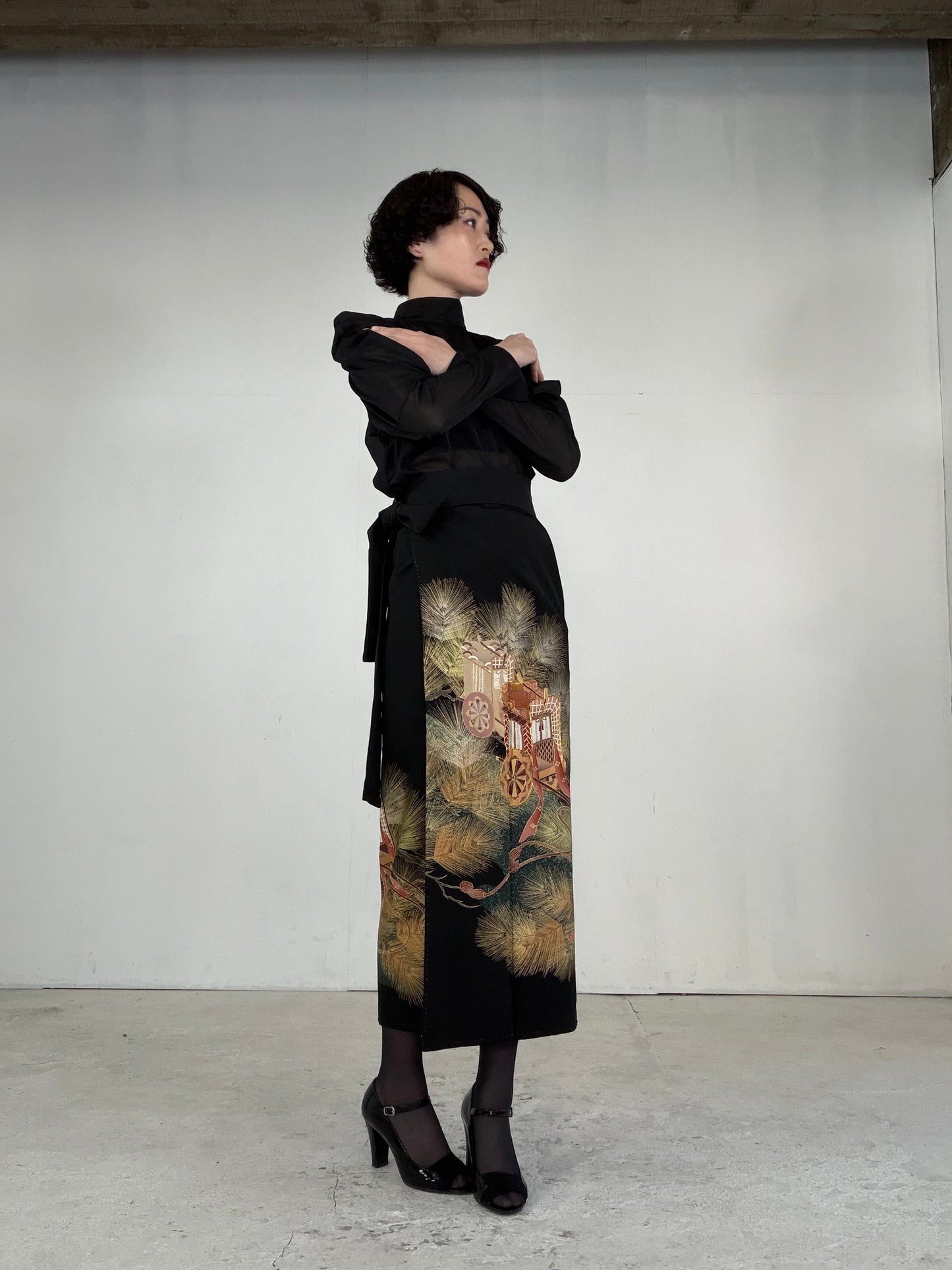 EDO-ZUMA SKIRT UPCYCLED FROM JAPANESE KIMONO "EDO045"
